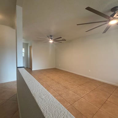 Property photo 3 of 9919 E Magnolia St