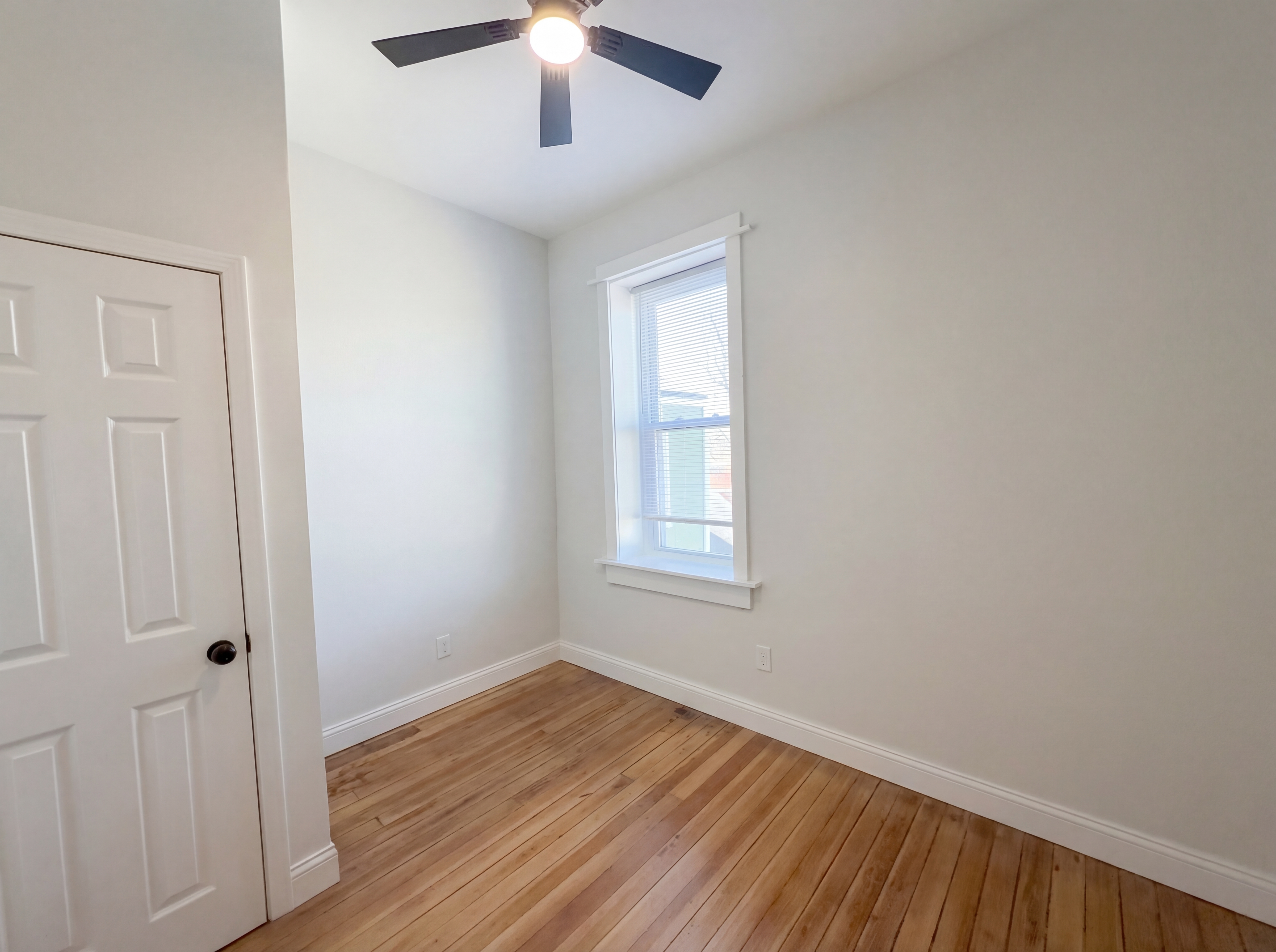 Photo 13 of 21 of 7101 Virginia Ave, Saint Louis, MO