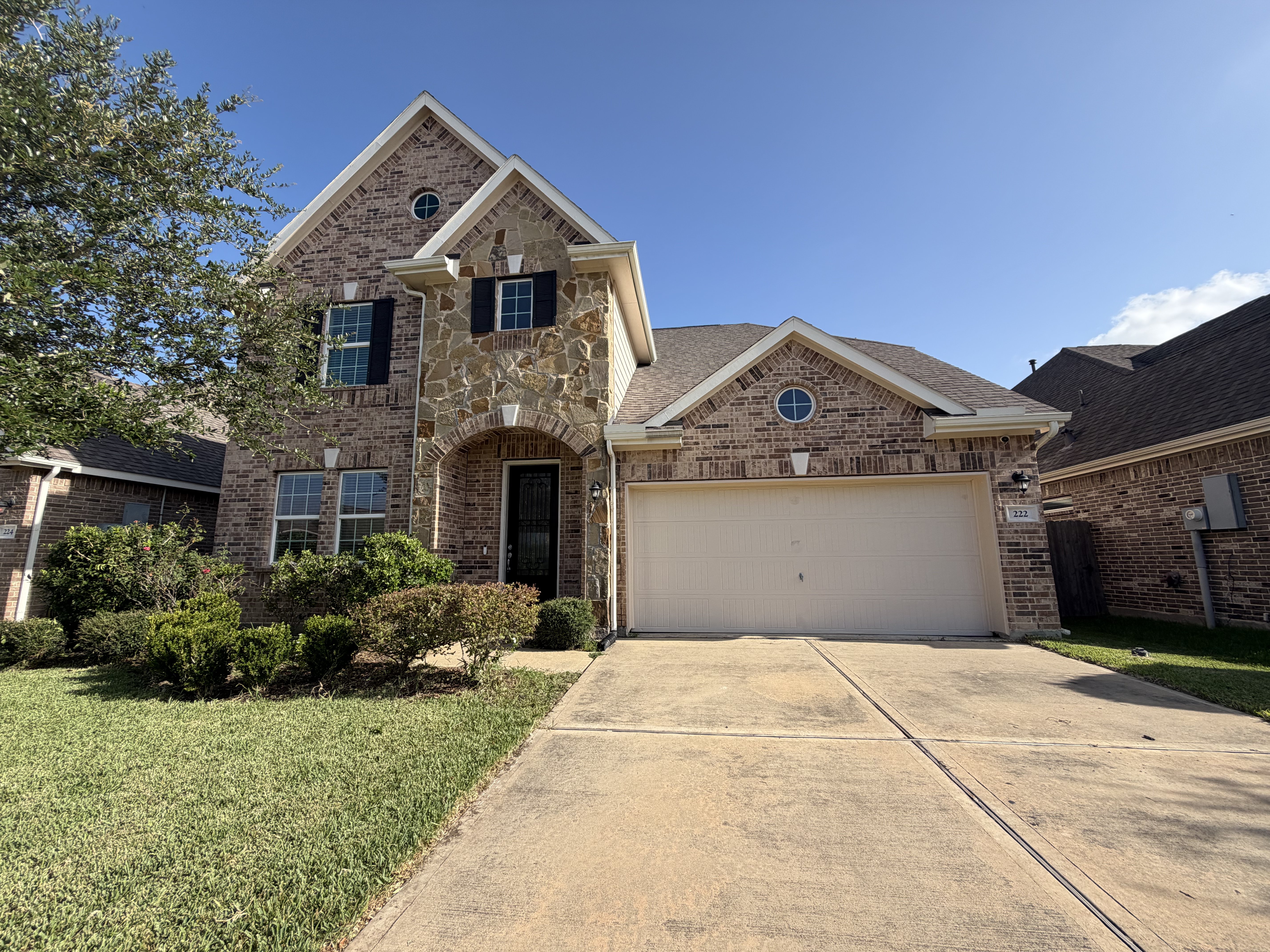 Photo 20 of 22 of 222 Ashley Way, Alvin, TX