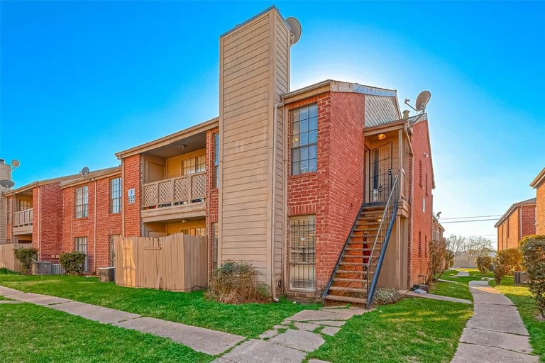 12500 Sandpiper Dr, Houston, TX 77035 Opendoor