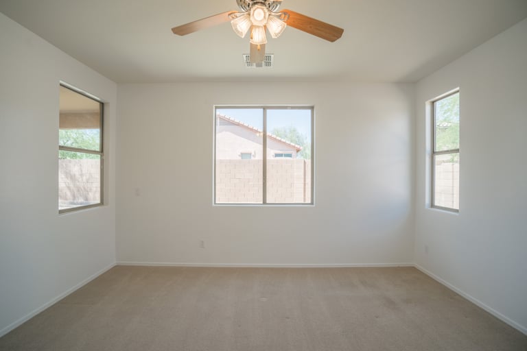 Photo 8 of 22 - 17070 W Weymouth Rd, Surprise, AZ 85374