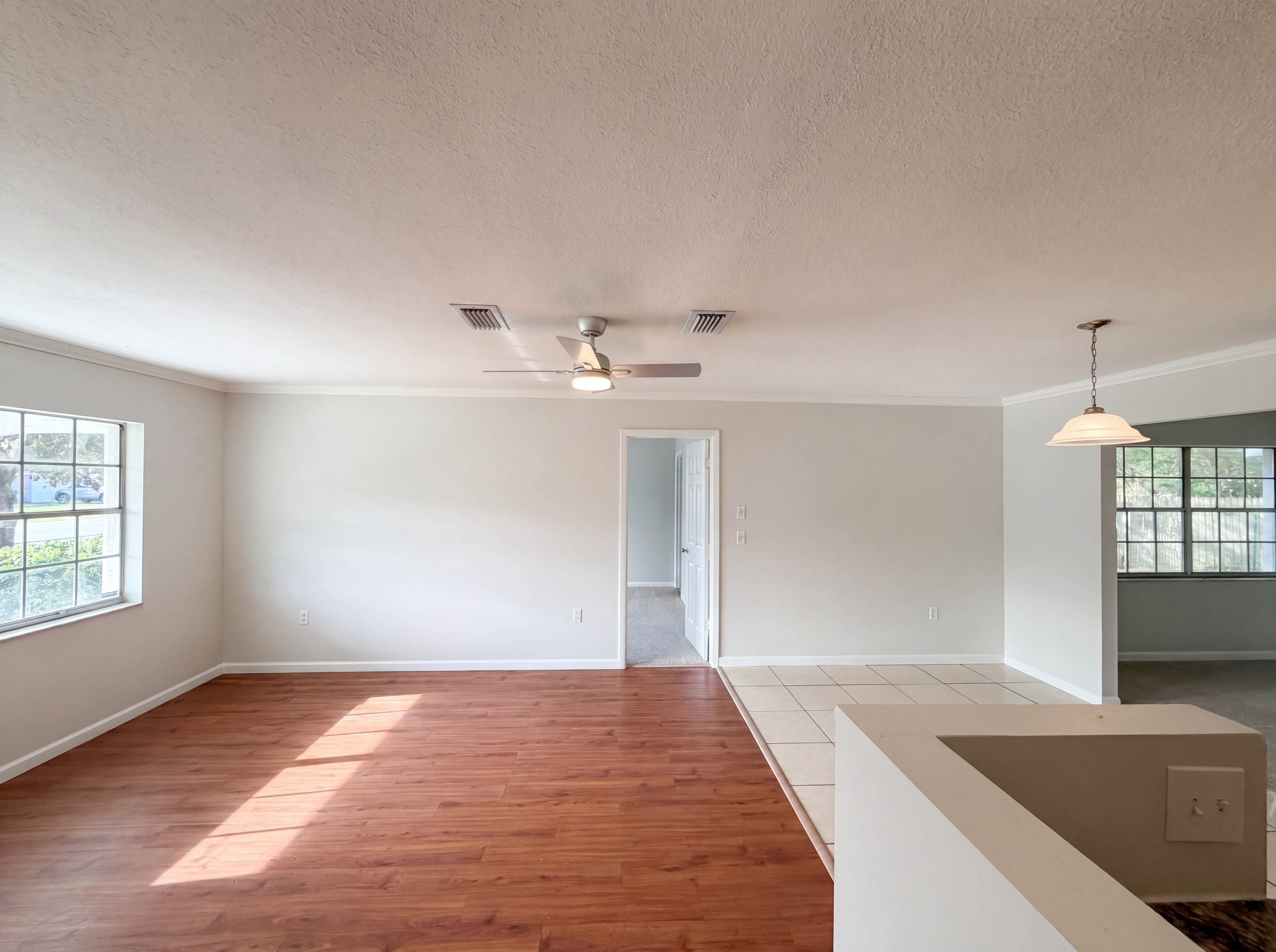 Photo 11 of 22 of 15246 SW 43rd Terrace Rd, Ocala, FL