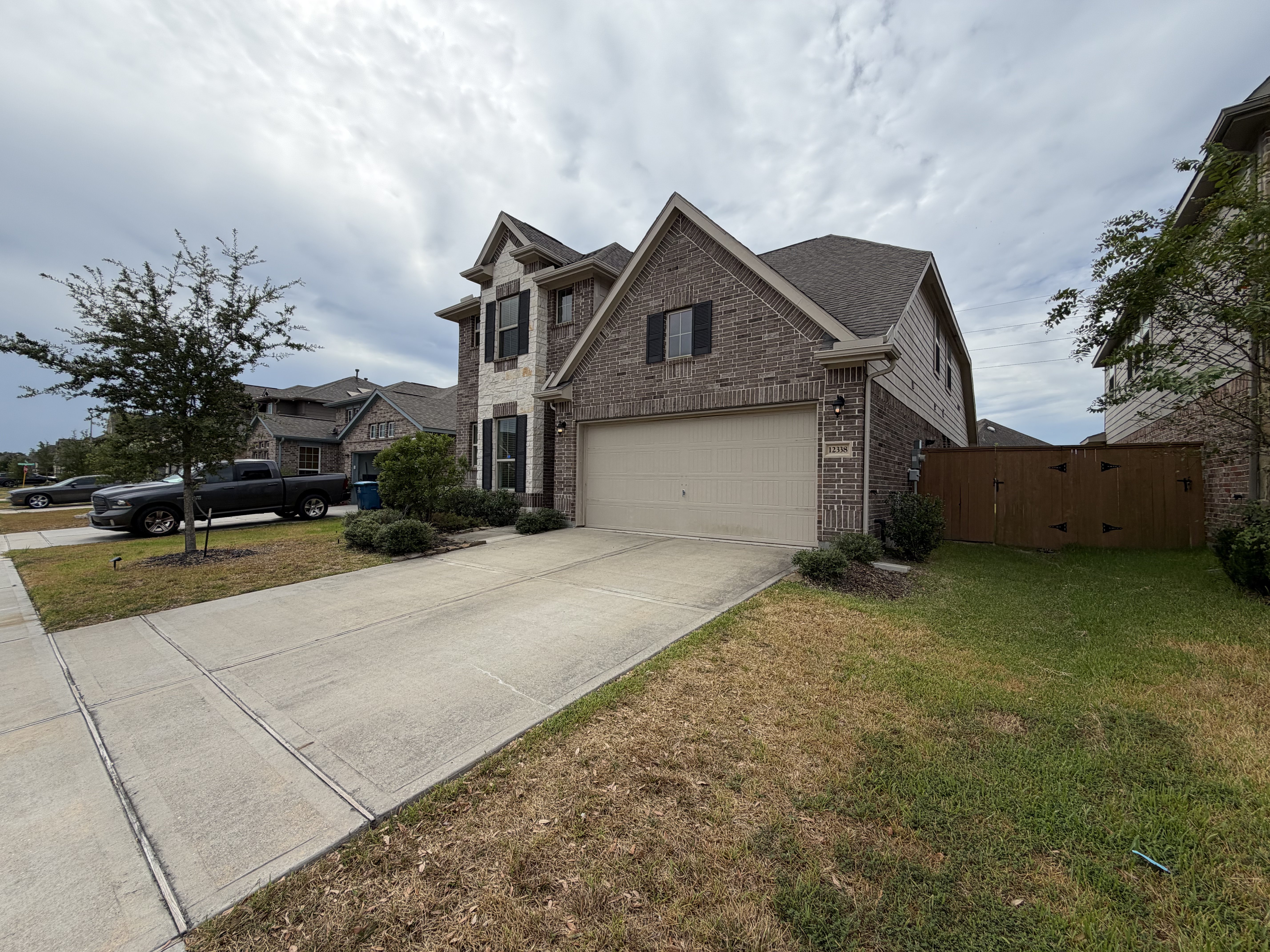 Photo 27 of 29 of 12338 Bedford Bend Dr, Humble, TX