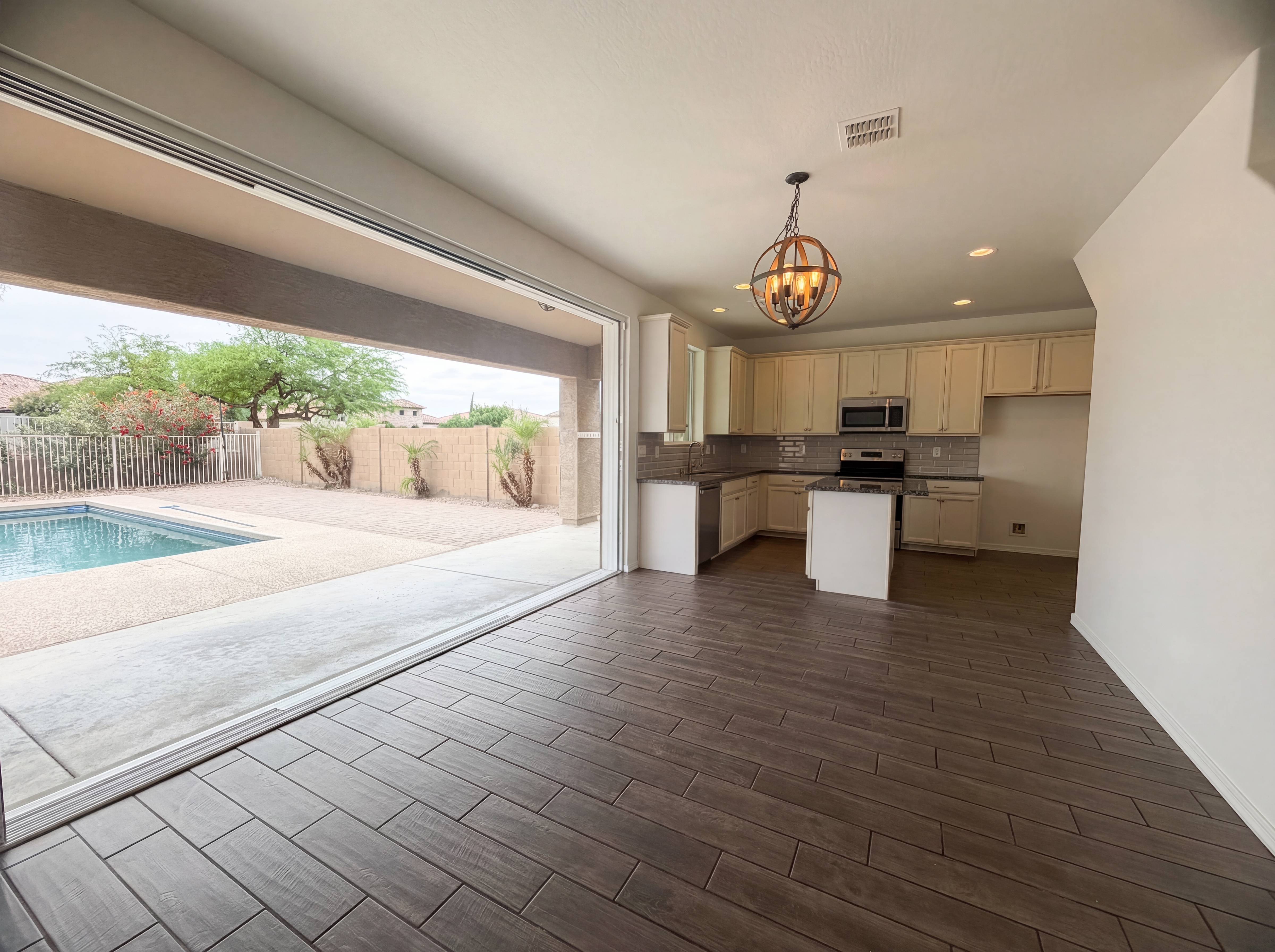 Photo 11 of 18 of 22251 E Via De Olivos Ct, Queen Creek, AZ