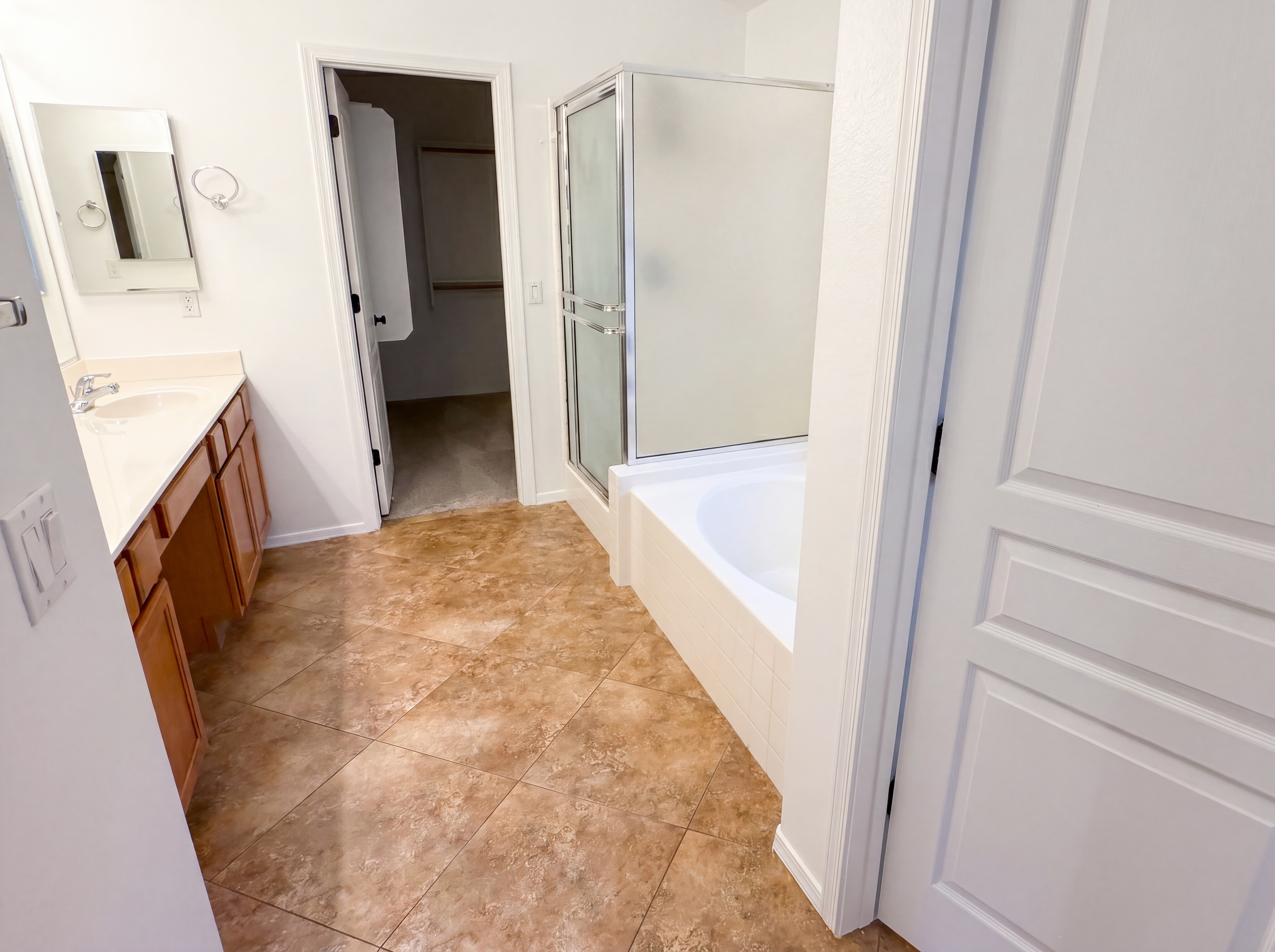 Photo 18 of 32 of 7908 W Deanna Dr, Peoria, AZ