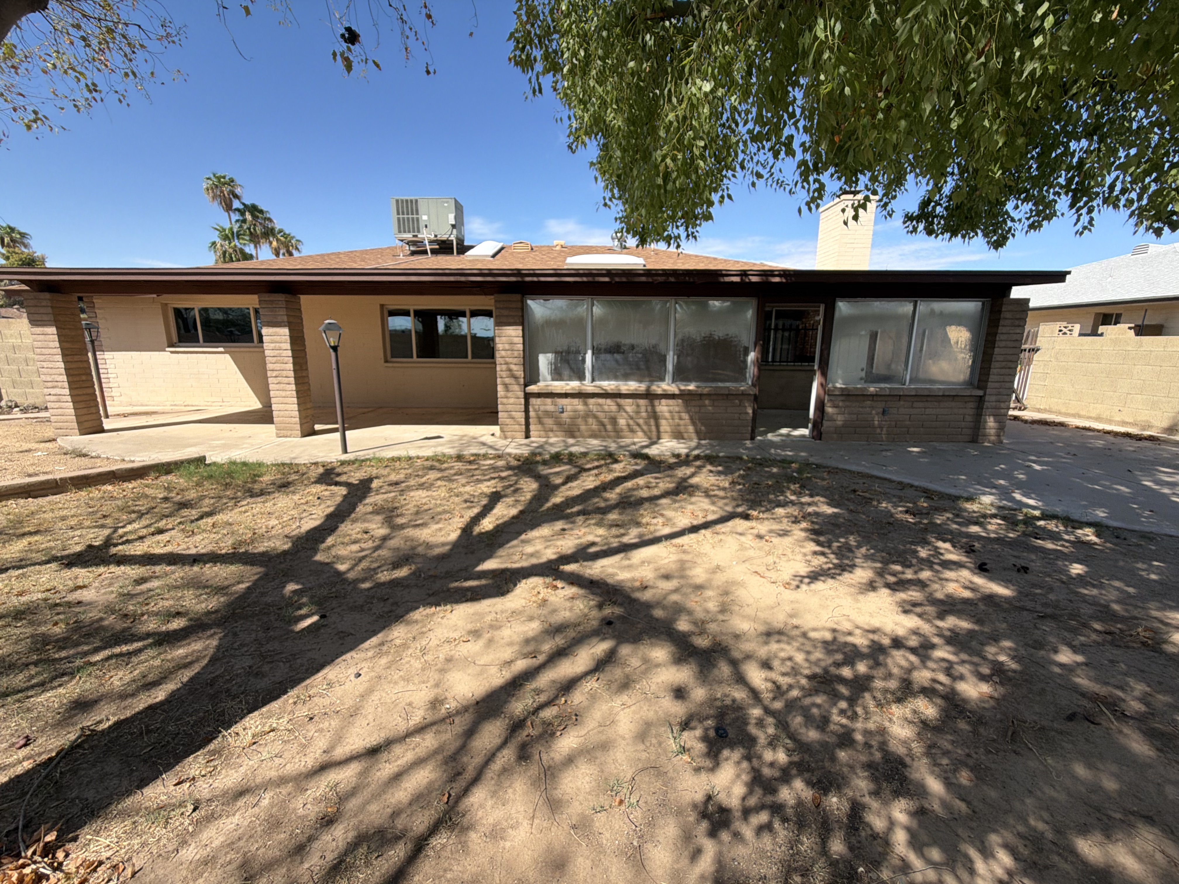 Photo 5 of 35 of 8301 N 47th Dr, Glendale, AZ