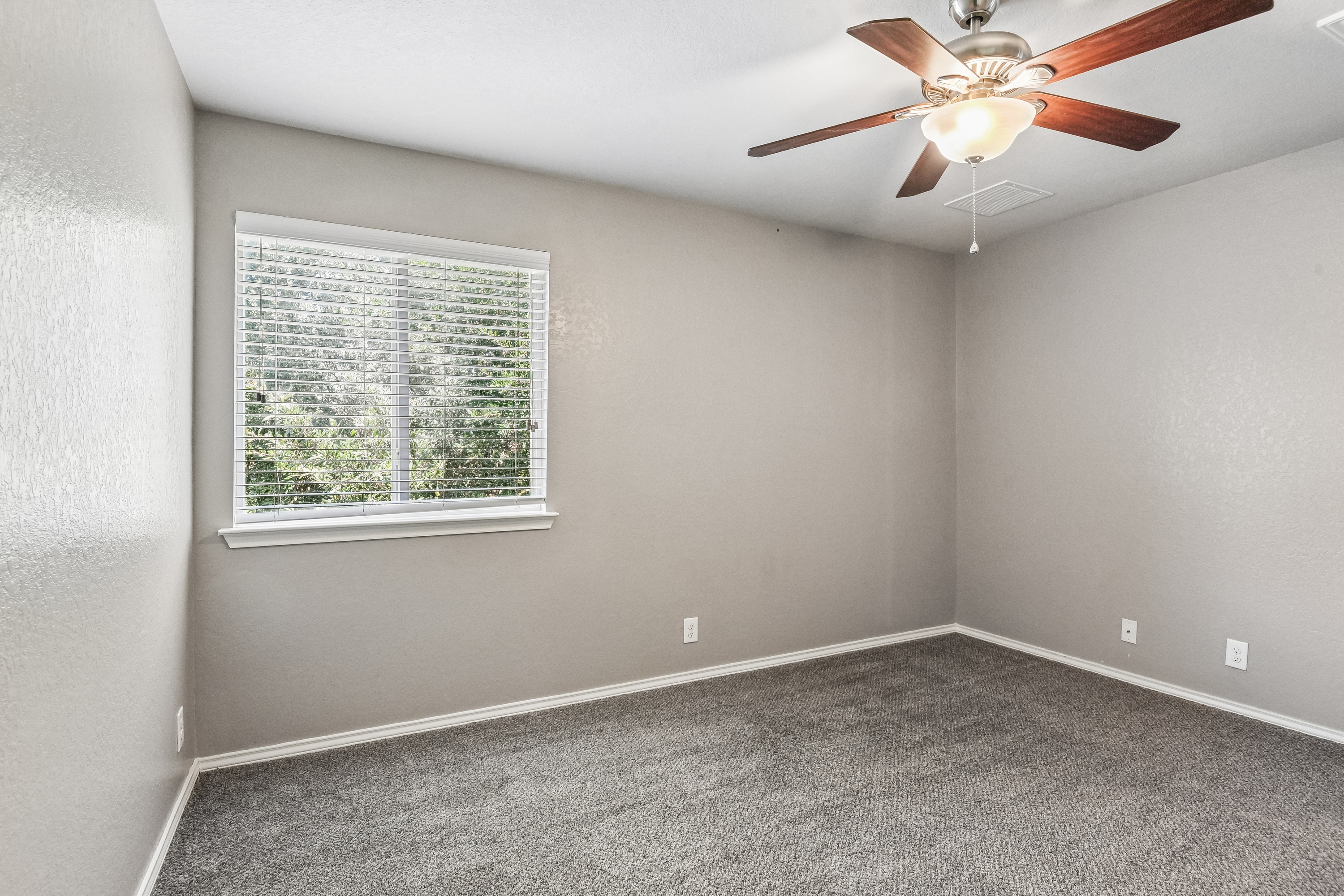 Photo 38 of 49 of 2535 Fayette Dr, New Braunfels, TX