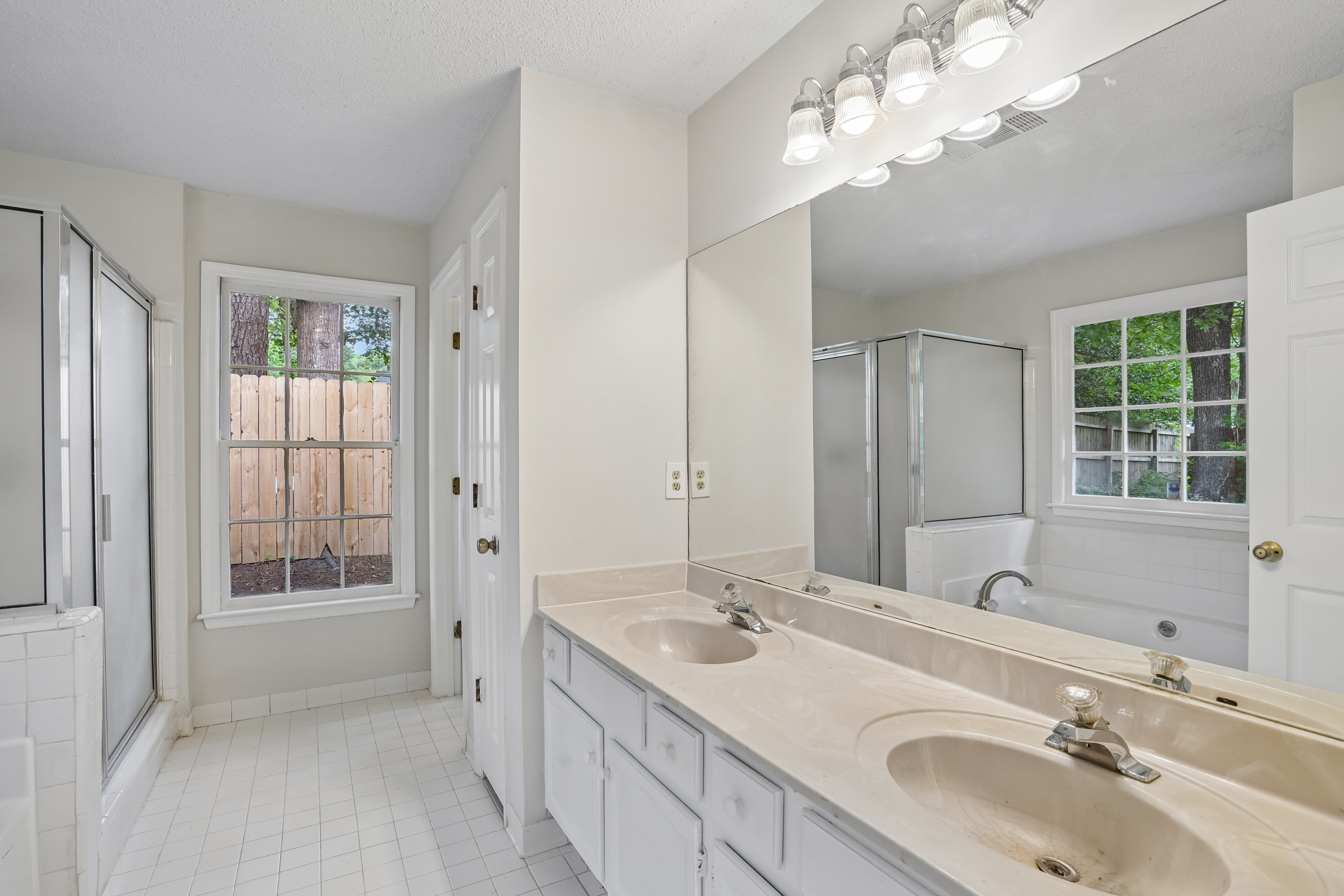 Photo 7 of 34 of 1254 Wynford Colony SW, Marietta, GA