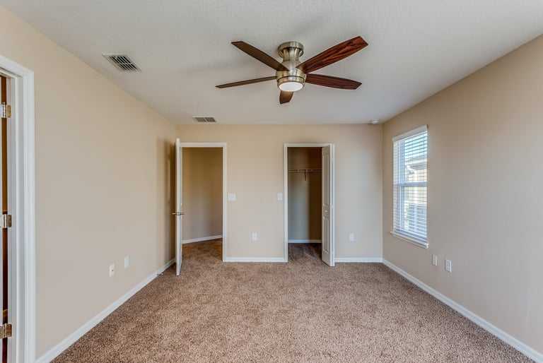 Photo 10 of 20 - 14914 Del Morrow Way, Orlando, FL 32824