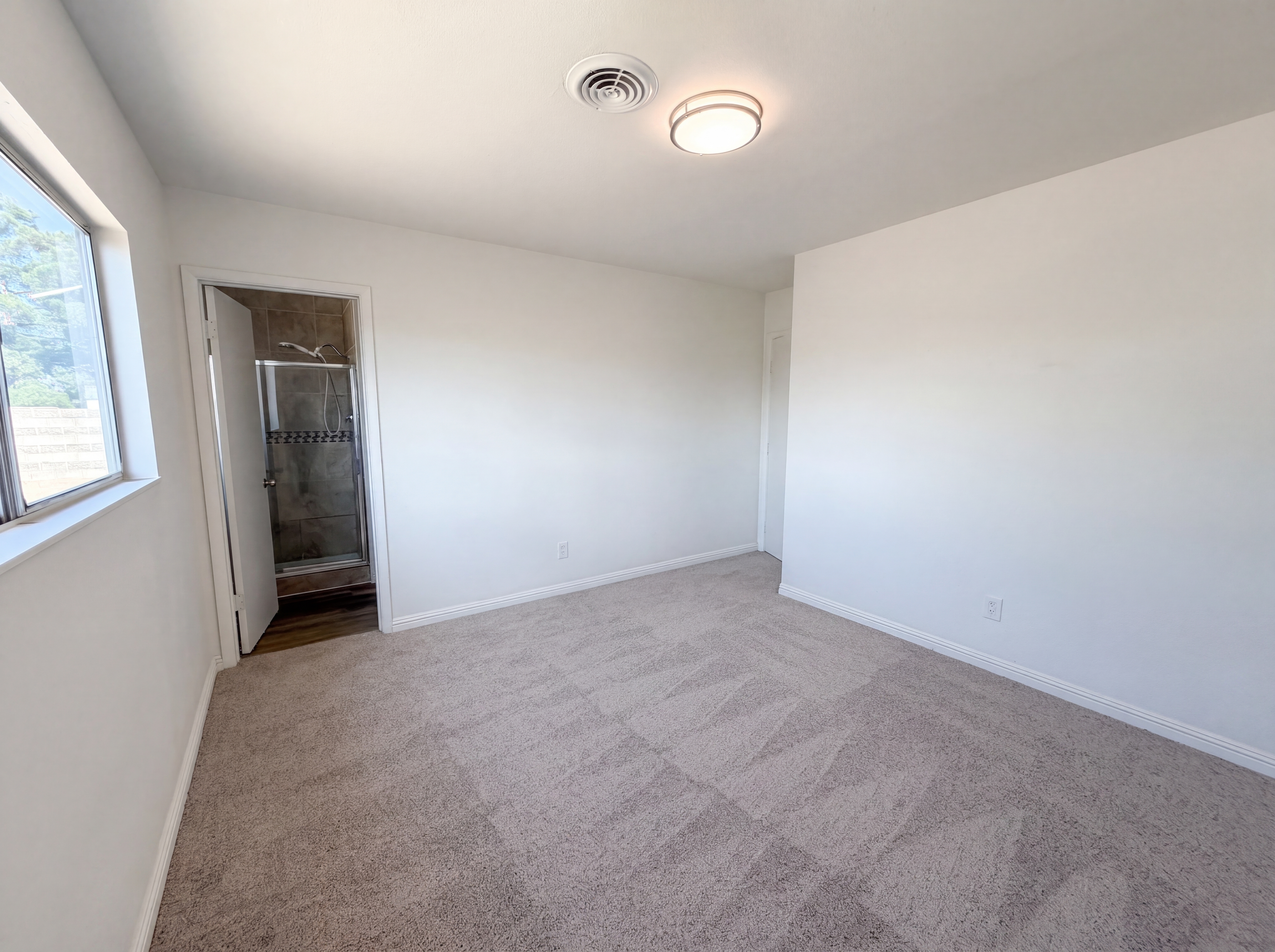 Photo 32 of 44 of 4018 Shady Oak Dr, Las Vegas, NV