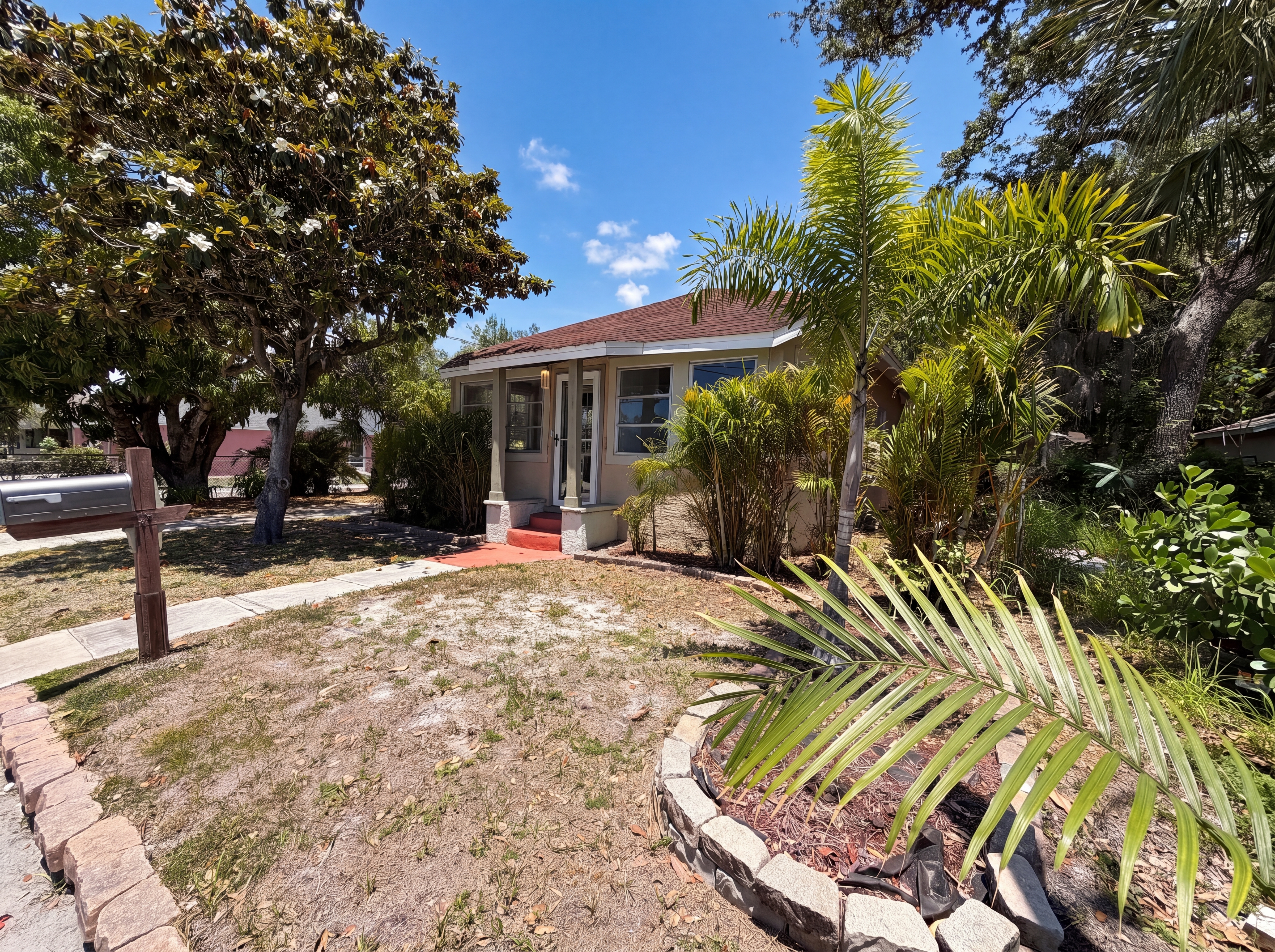 Photo 20 of 22 of 2228 N Orange Ave, Sarasota, FL