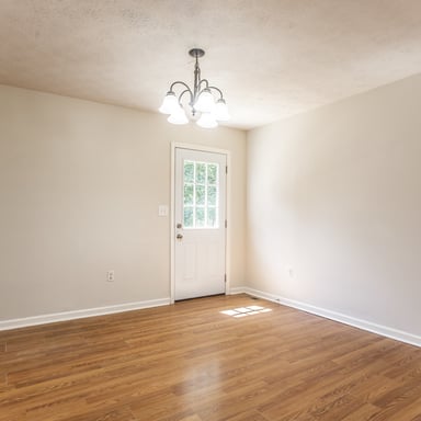 Property photo 3 of 252 Queener Ln