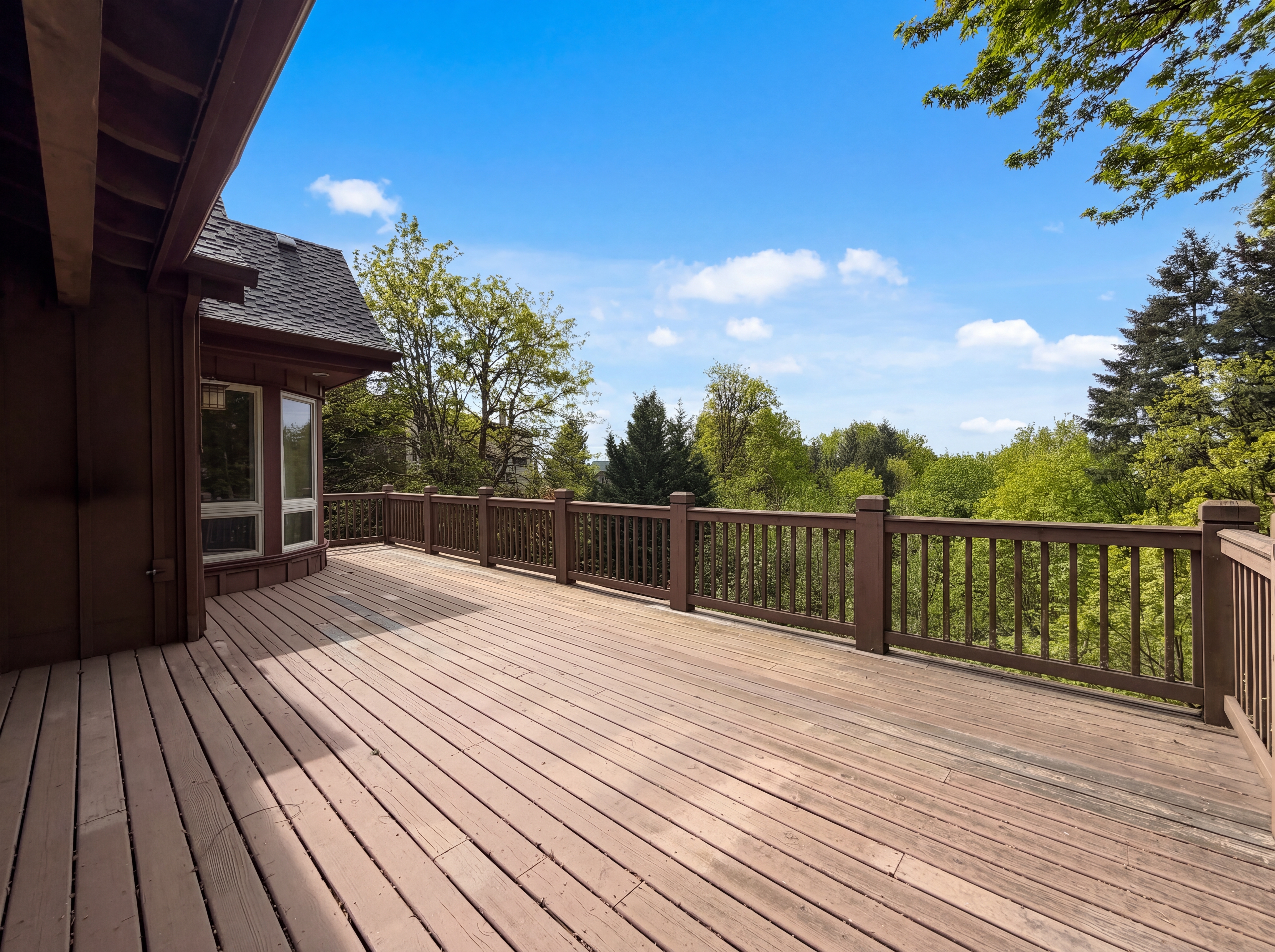 Photo 5 of 32 of 2835 NW Pinnacle Dr, Portland, OR