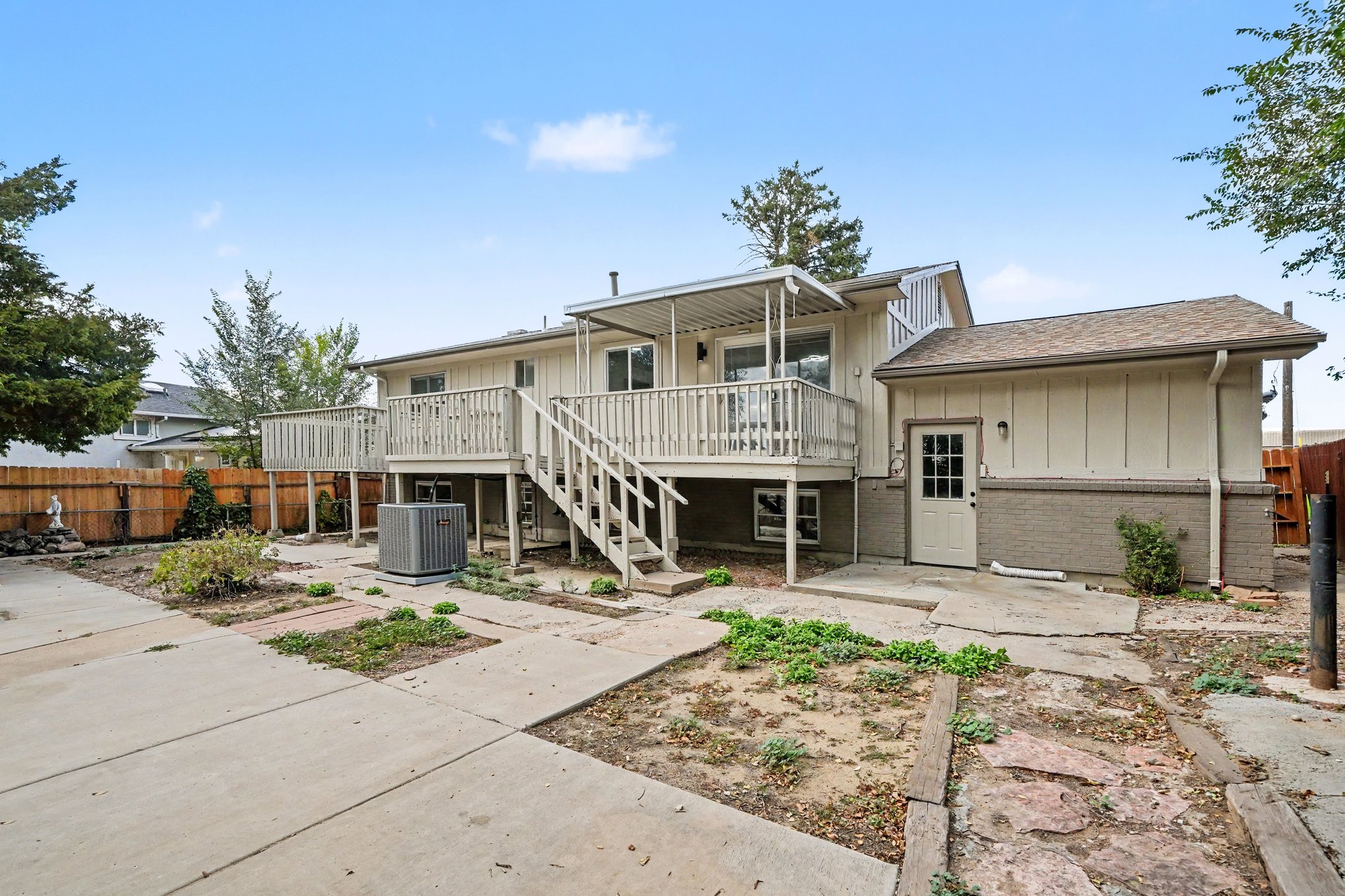 Photo 5 of 16 of 6895 Defoe Ave, Colorado Springs, CO