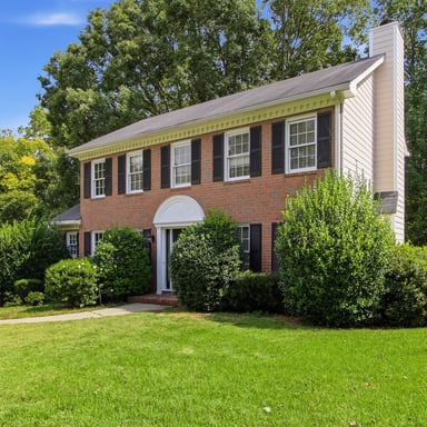 Property photo 2 of 3514 Nettle Ln NE