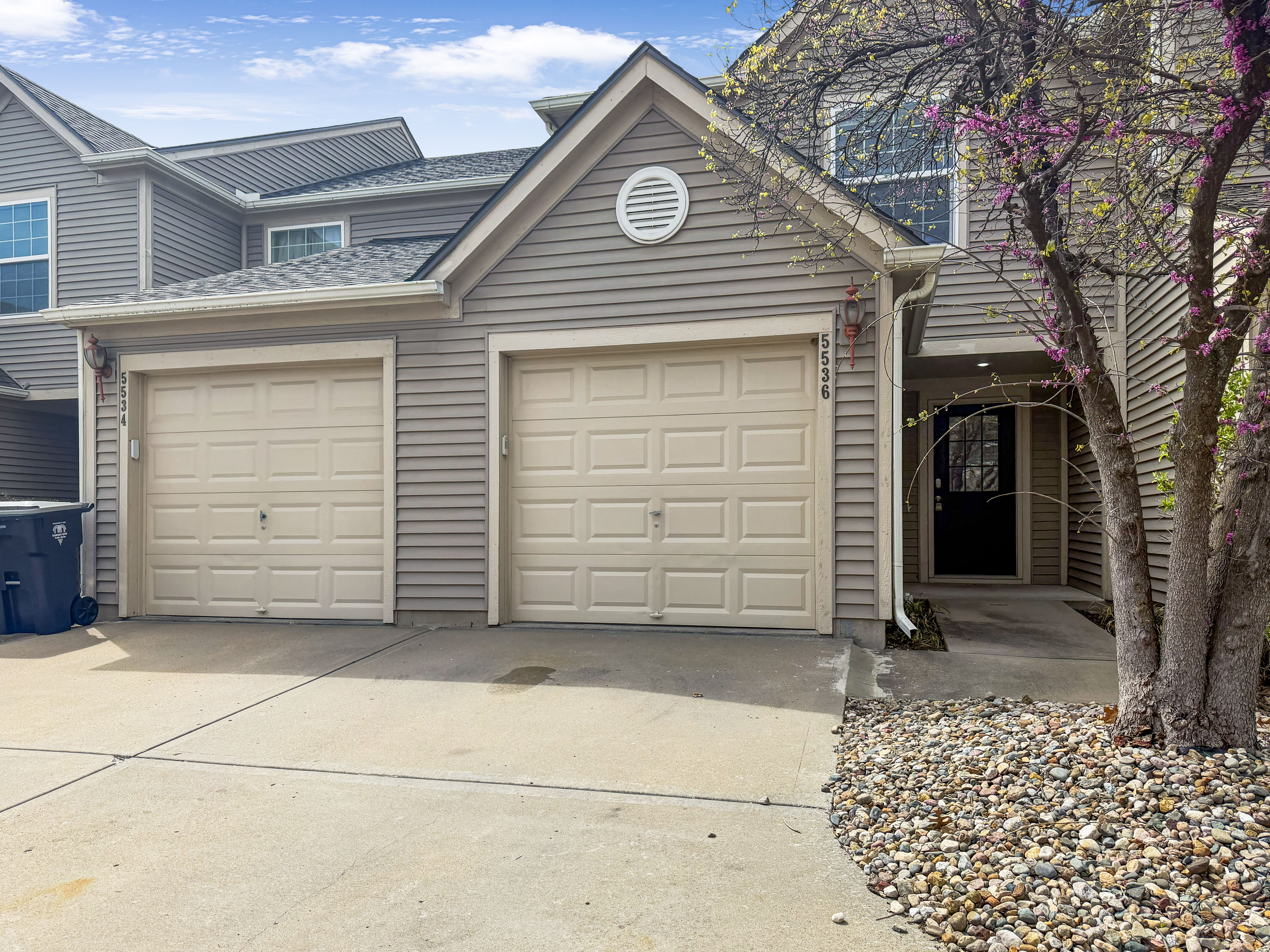 Photo 17 of 19 of 5536 N Fairmount Ave, Kansas City, MO
