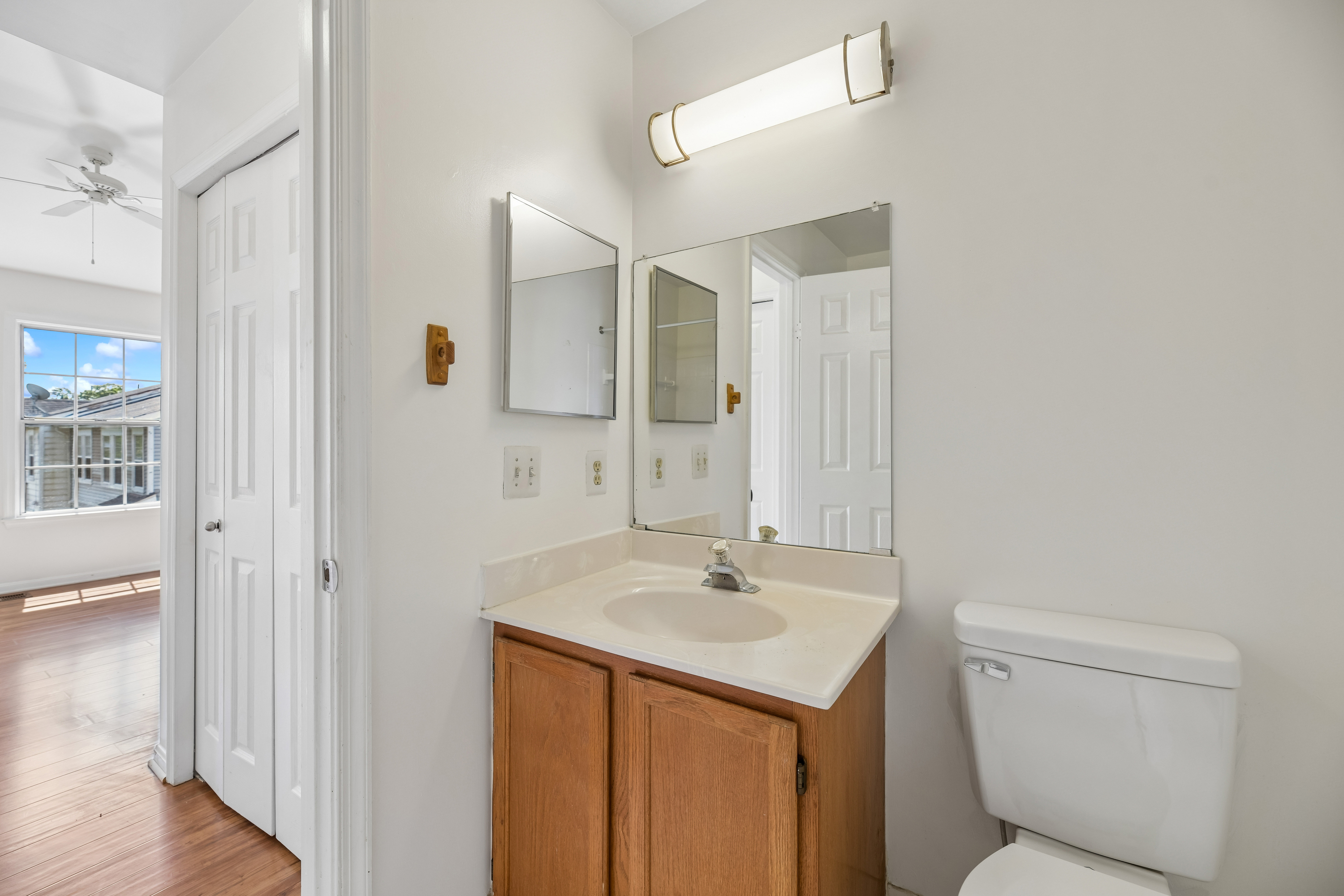 Photo 7 of 48 of 11128 Stagestone Way, Manassas, VA