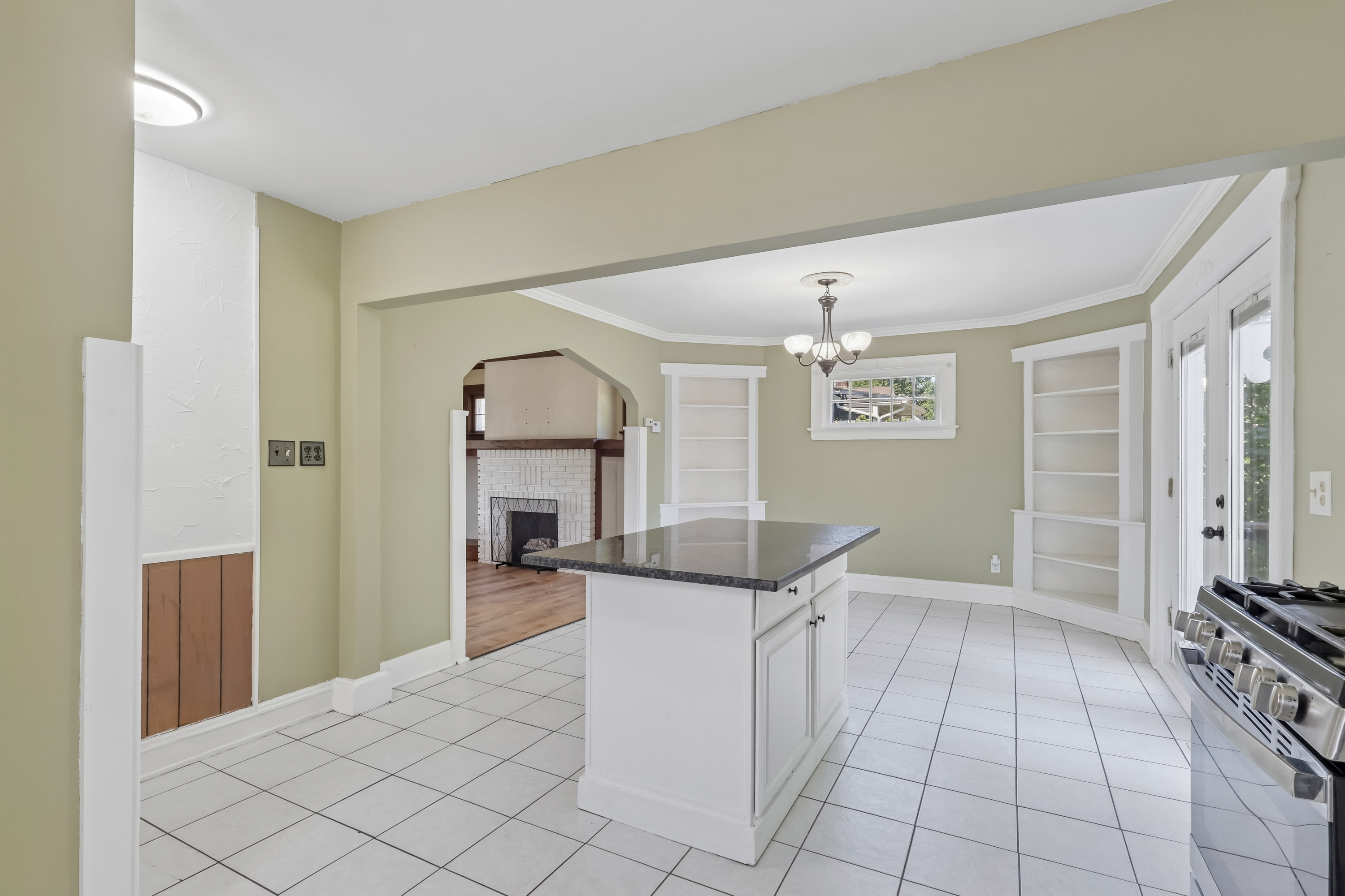 Photo 25 of 46 of 14606 Bartter Ave, Cleveland, OH