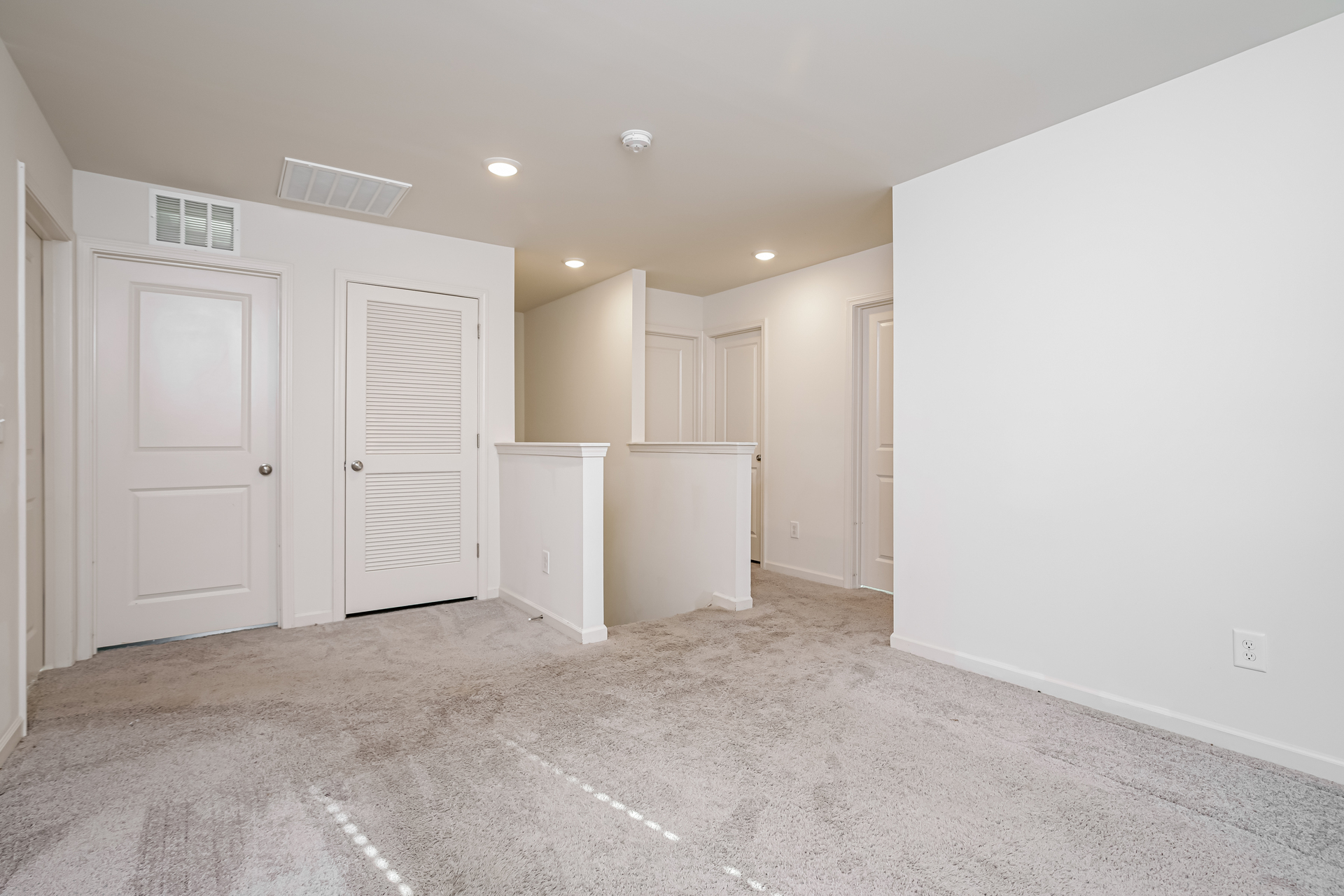Photo 15 of 22 of 3411 Woodwind Ct, Kinston, NC