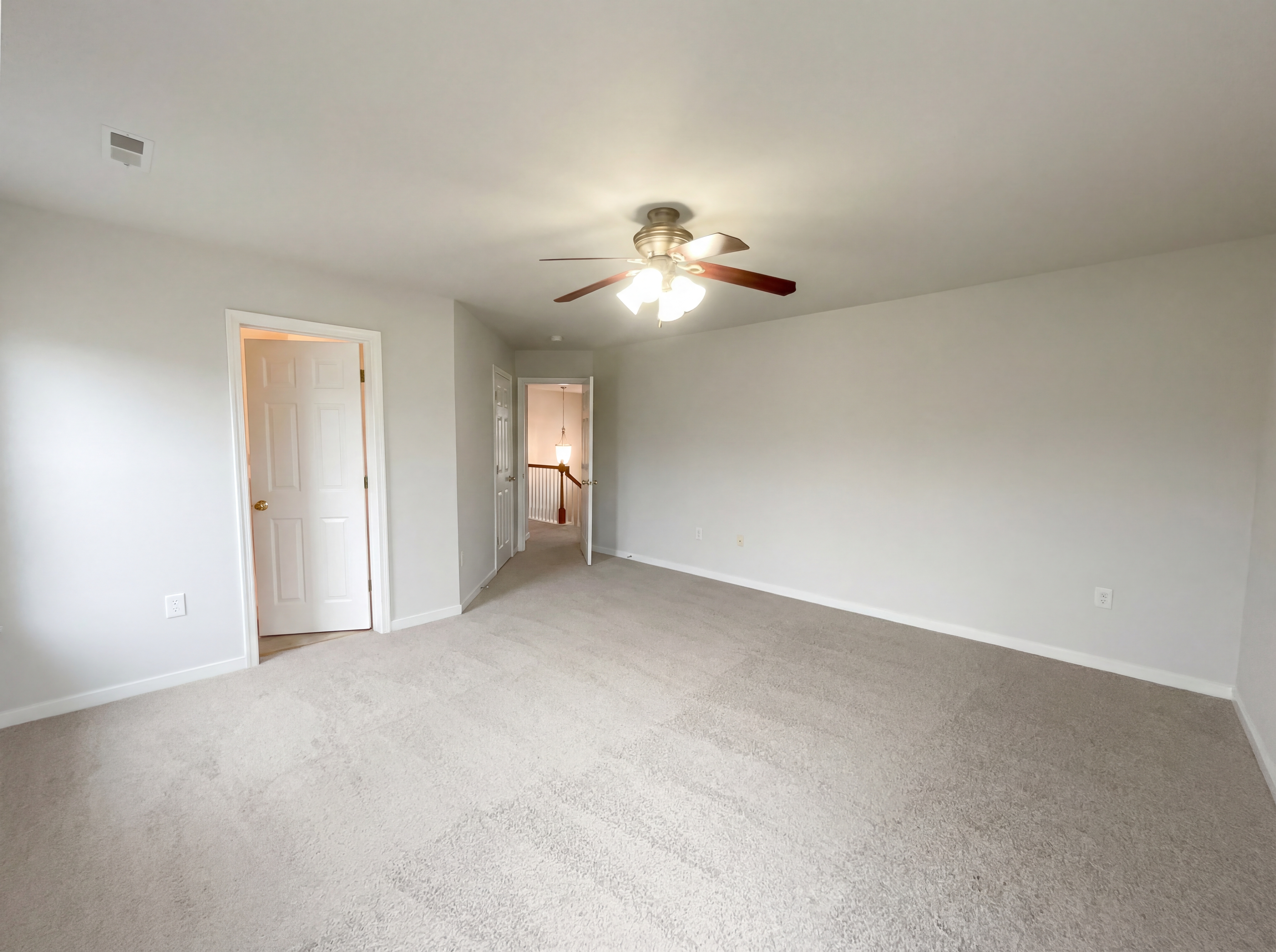 Photo 4 of 21 of 13166 Stockleigh Dr, Chester, VA