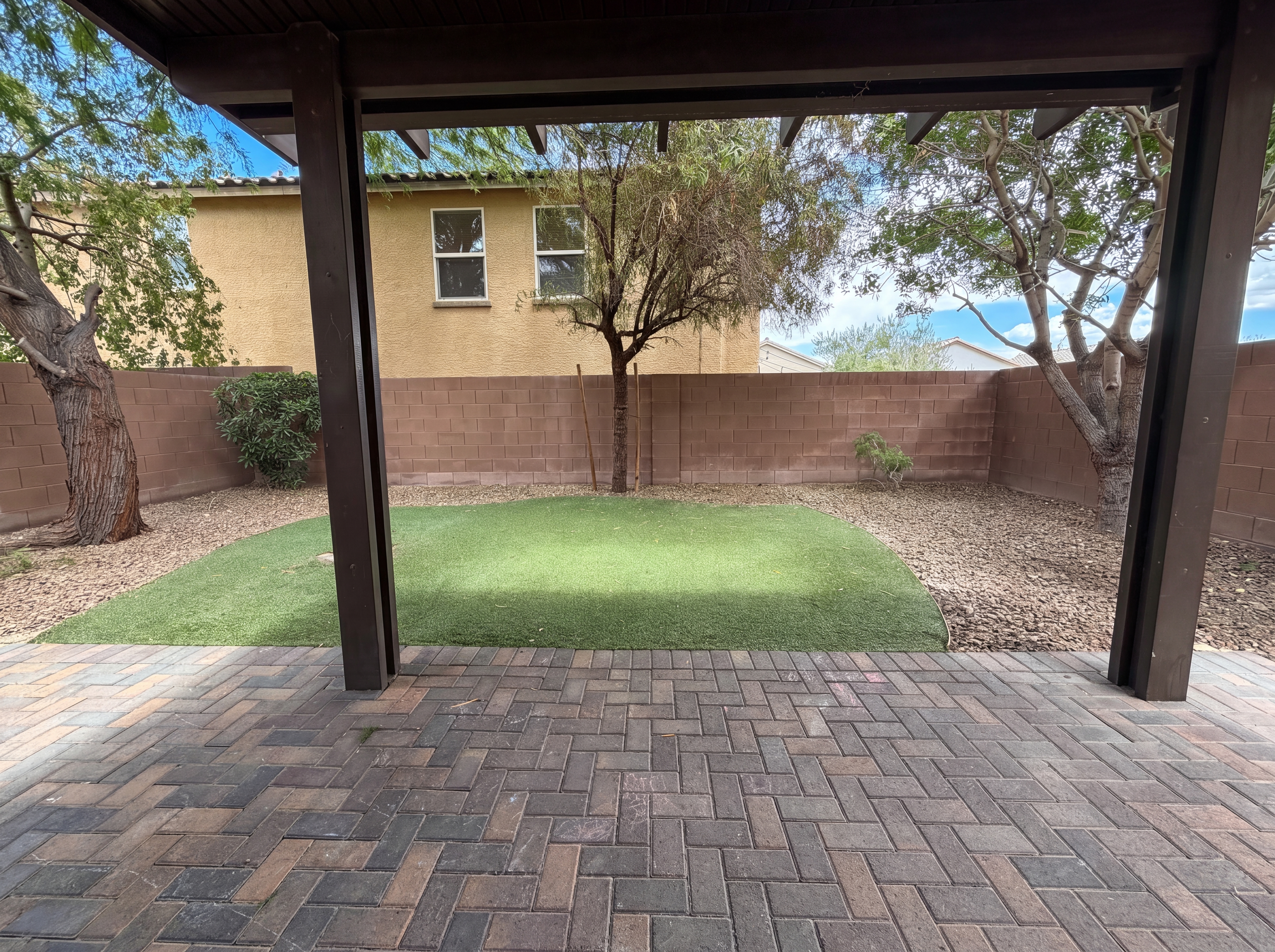 Photo 22 of 25 of 7478 Benlomond Ave, Las Vegas, NV