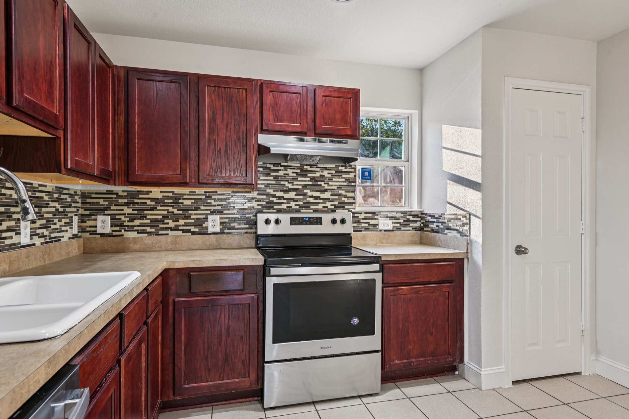 Photo 23 of 38 of 2714 Silkwood St, Dallas, TX