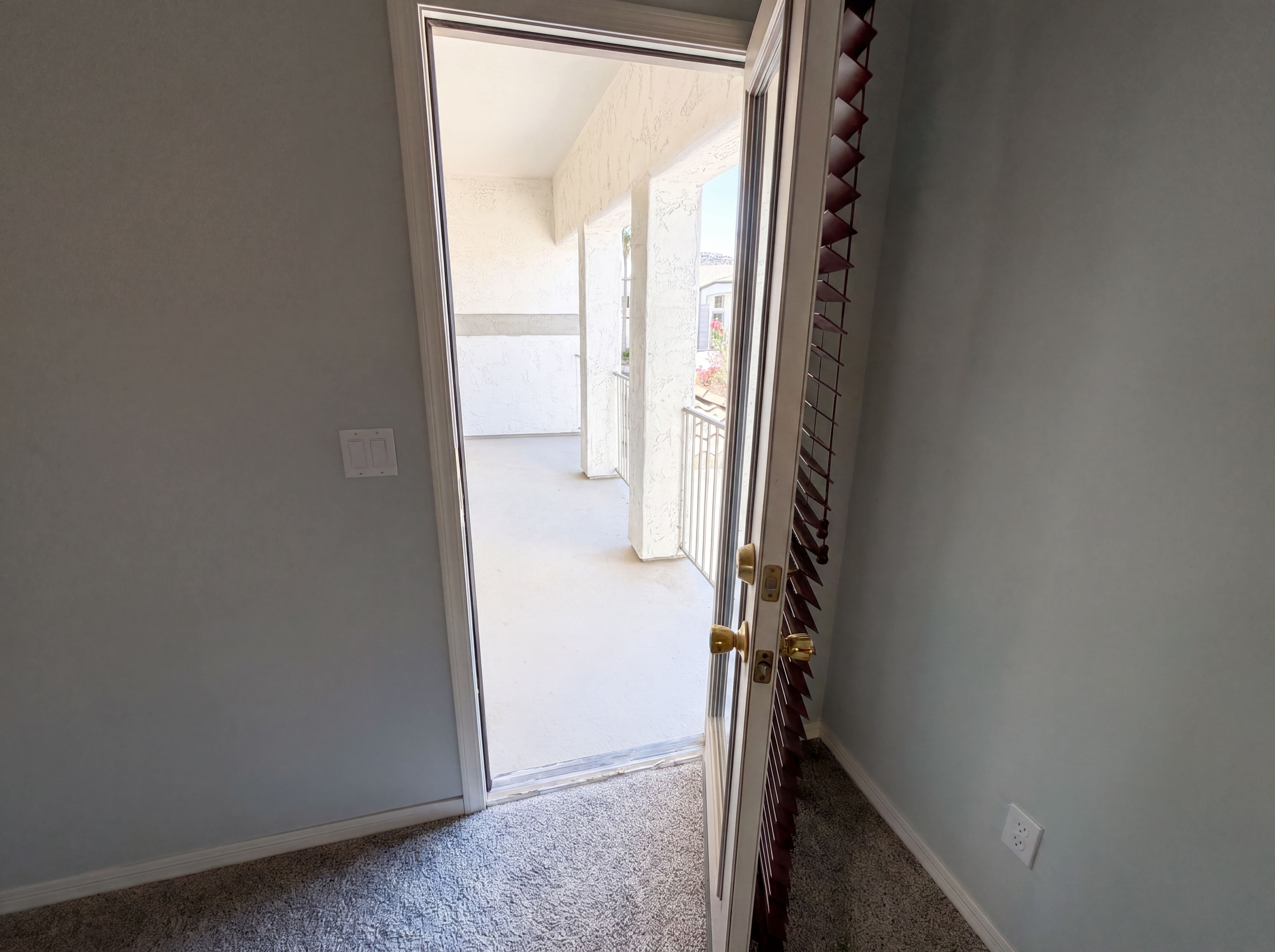 Photo 34 of 49 of 5509 W Rowel Rd, Phoenix, AZ