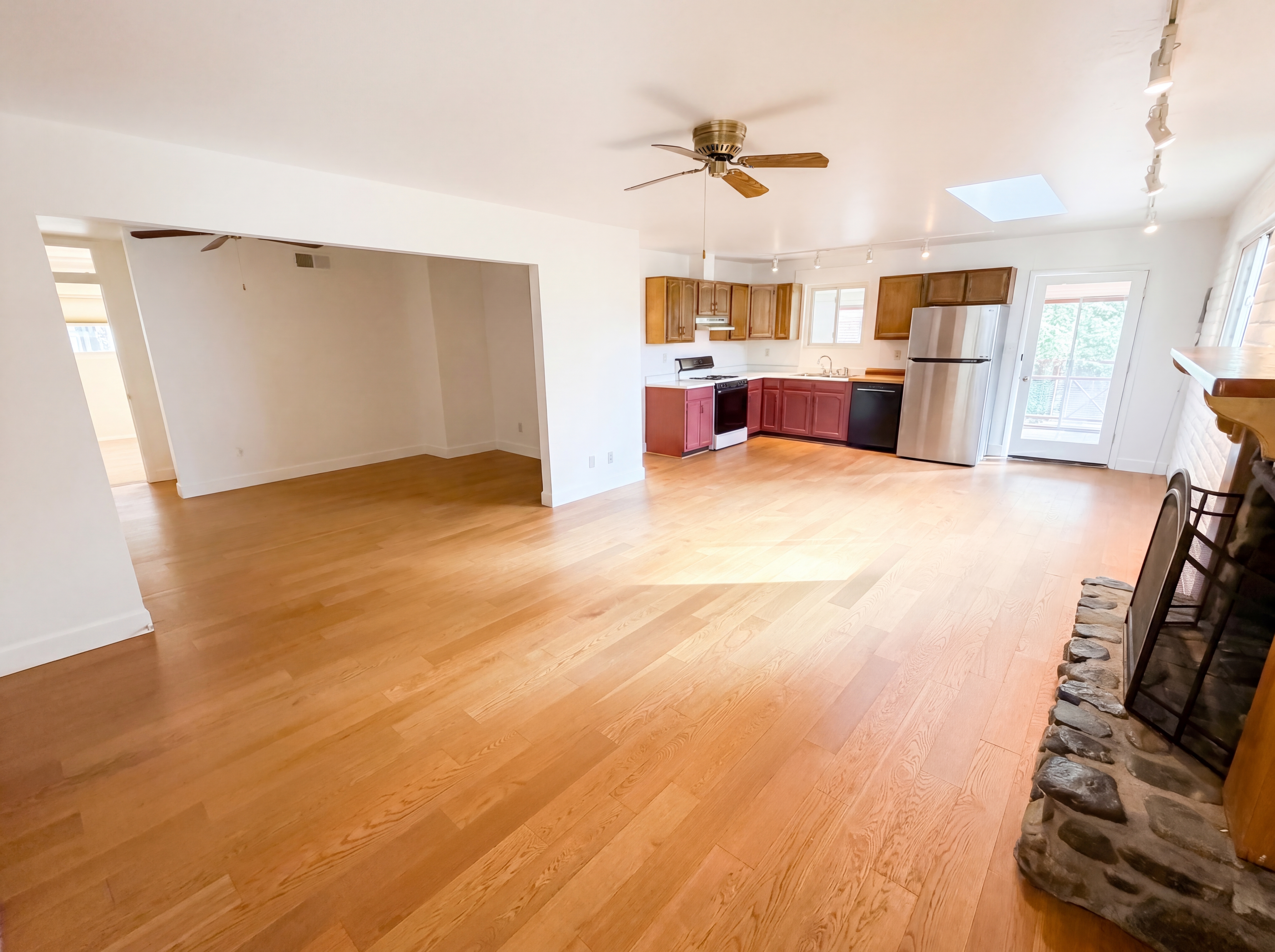 Photo 3 of 31 of 4184 S Stagecoach Rd, Prescott, AZ