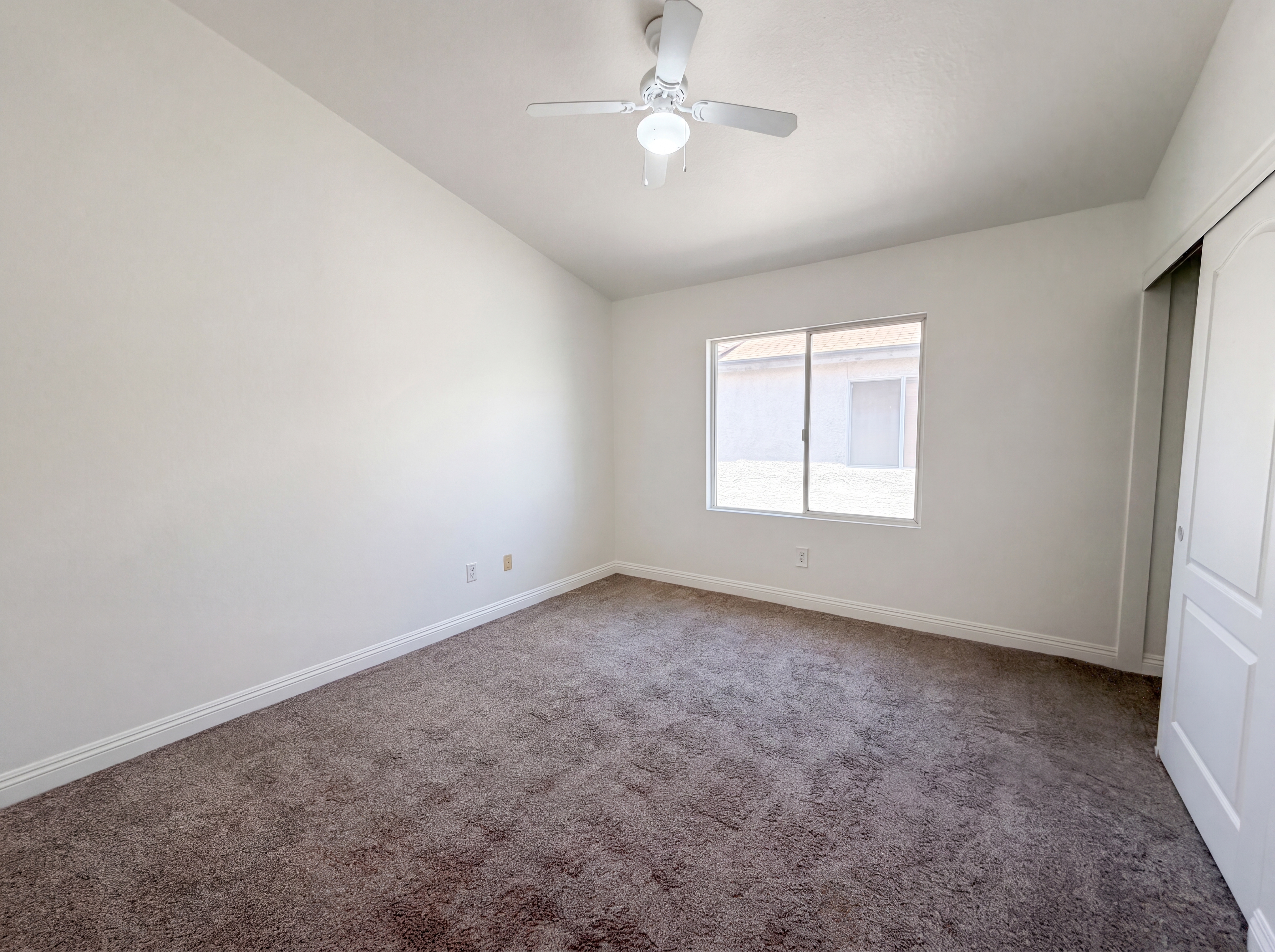 Photo 20 of 27 of 6335 Pavestone Ln, Las Vegas, NV