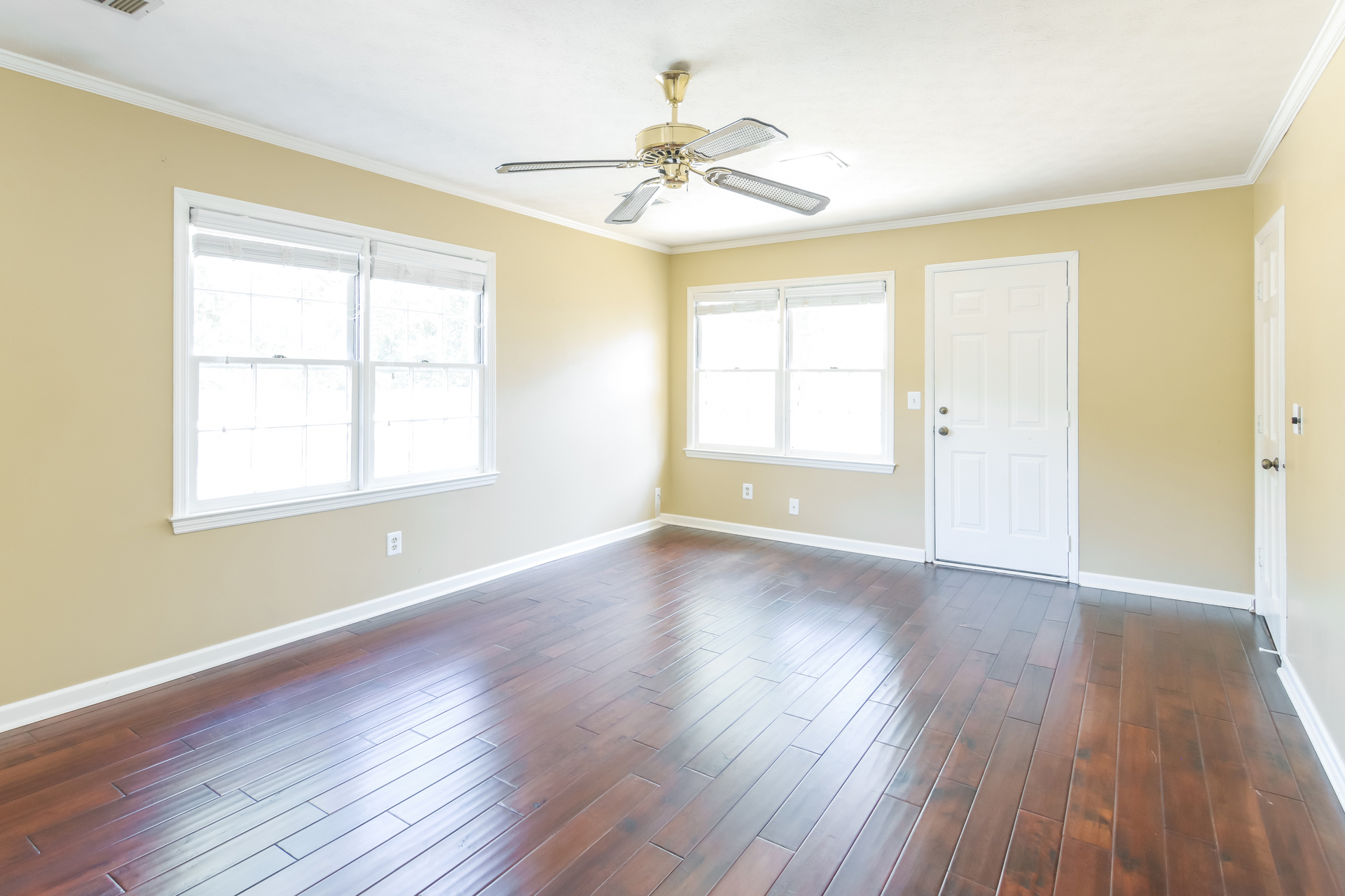 Photo 11 of 20 of 4303 Castlewood Pkwy, Columbus, GA