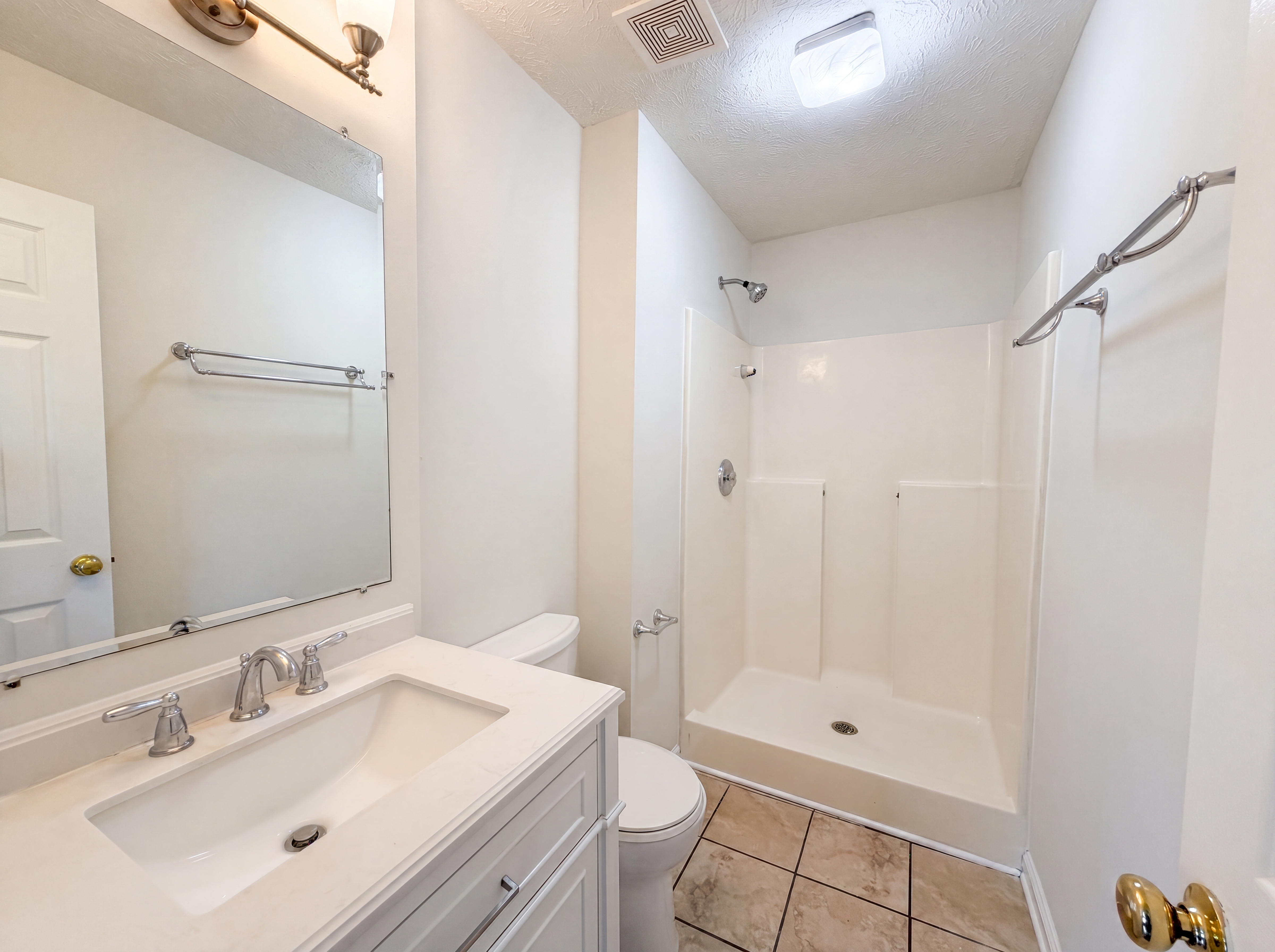 Photo 15 of 23 of 5170 Hickory Hollow Pkwy, Antioch, TN