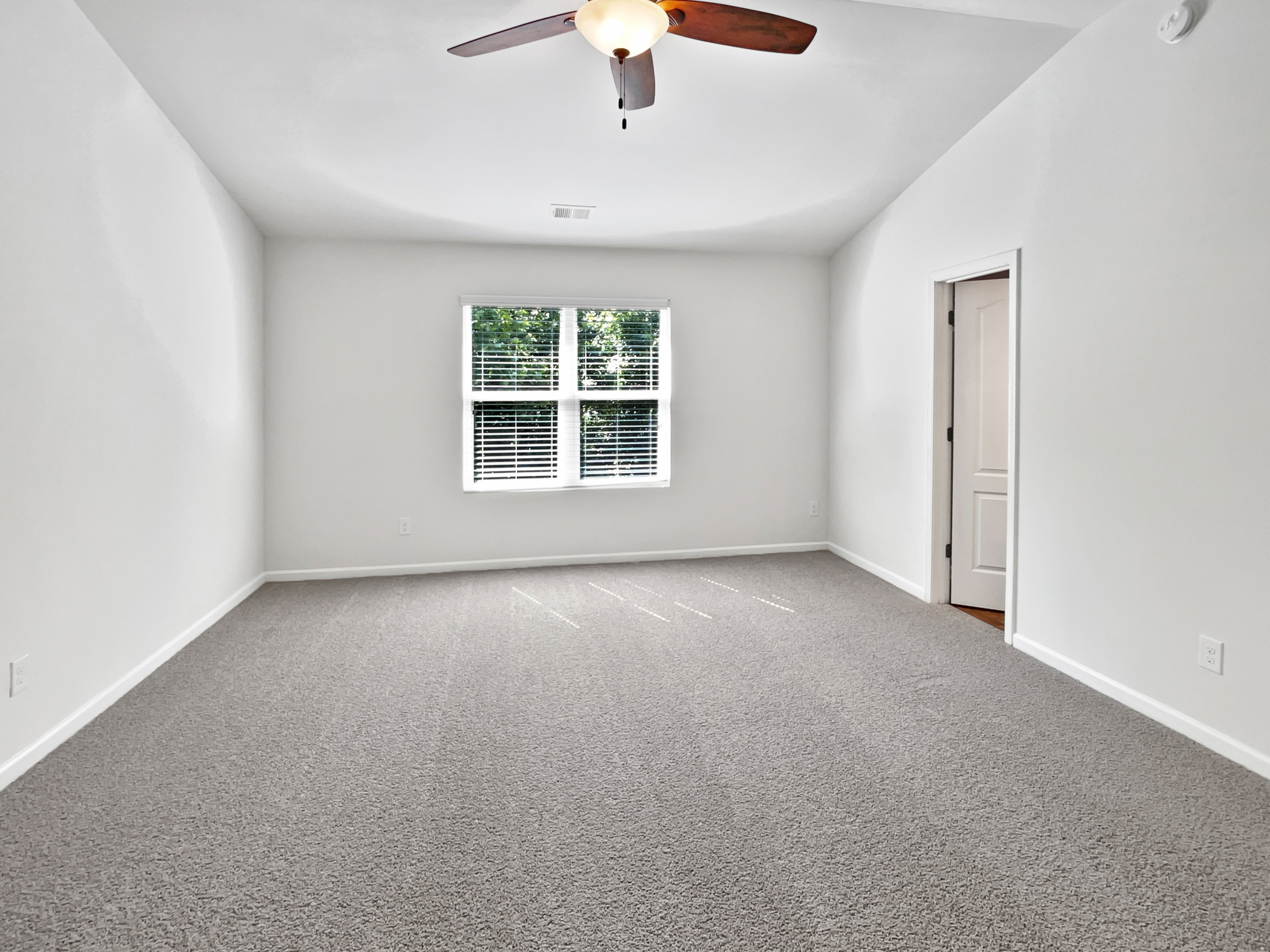 Photo 14 of 23 of 108 Greenway View Ct, Mount Holly, NC