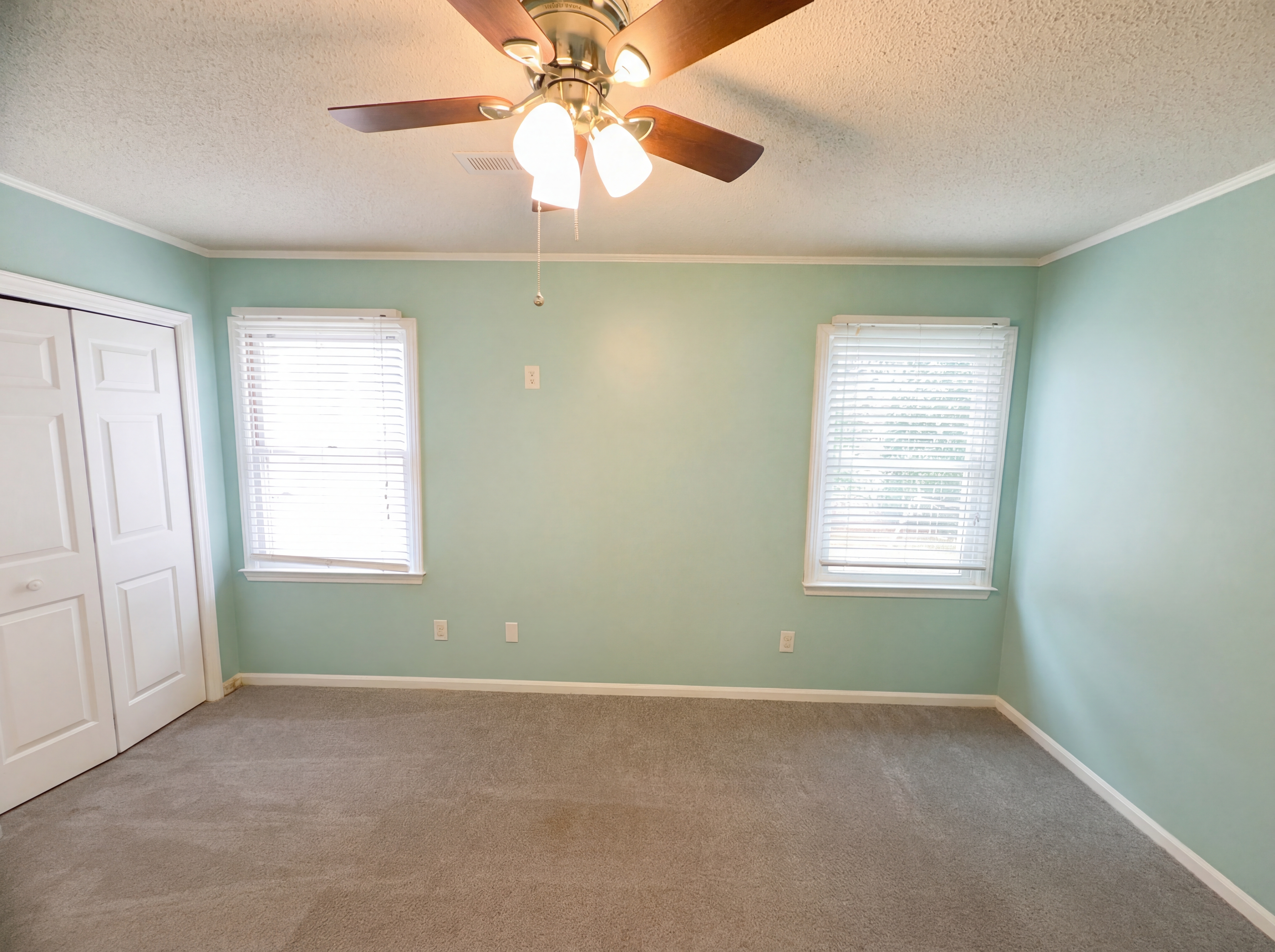 Photo 17 of 22 of 3029 Southampton Cir, Gastonia, NC