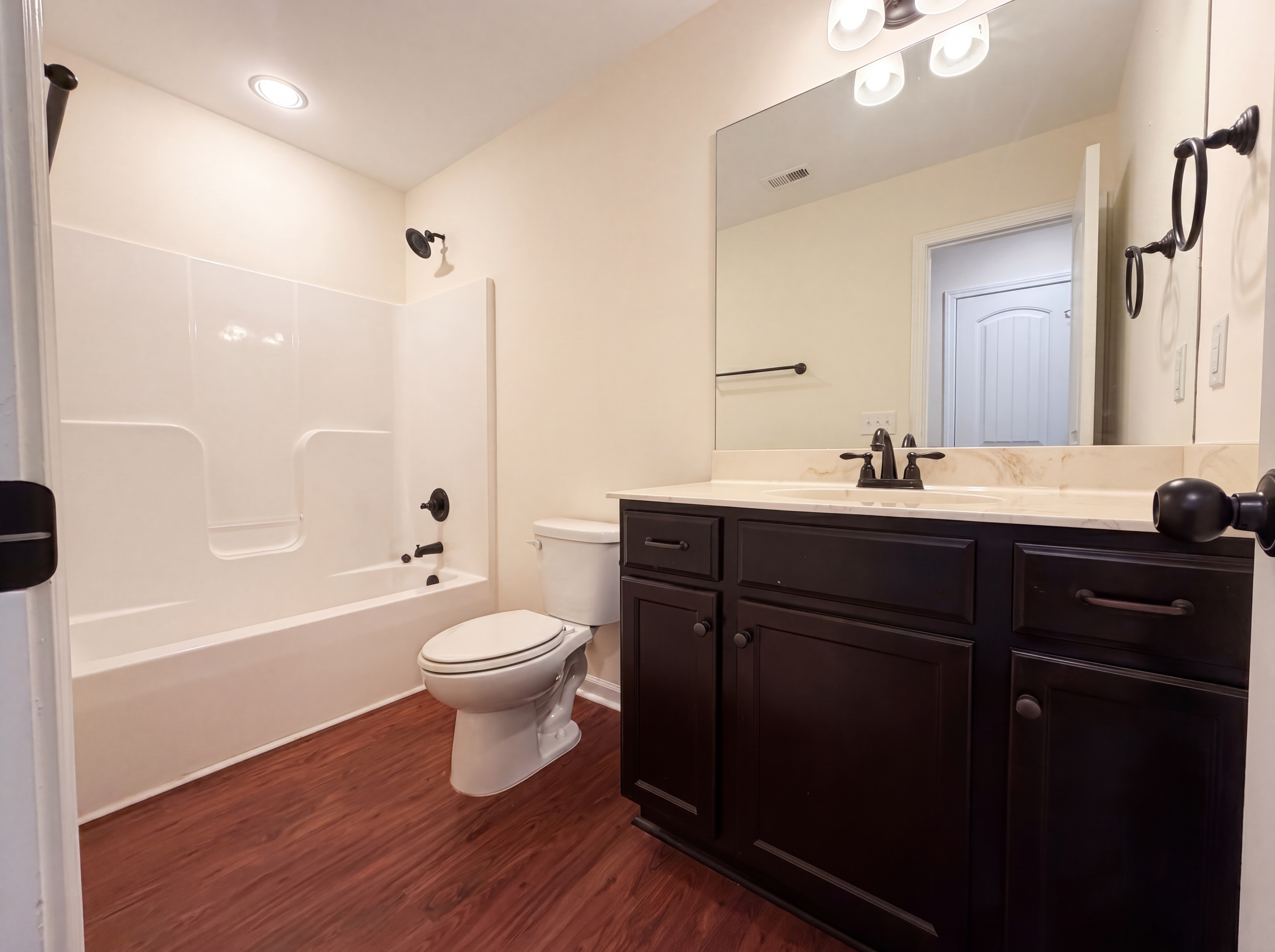 Photo 12 of 20 of 700 Magnolia Crest Ct, Odenville, AL