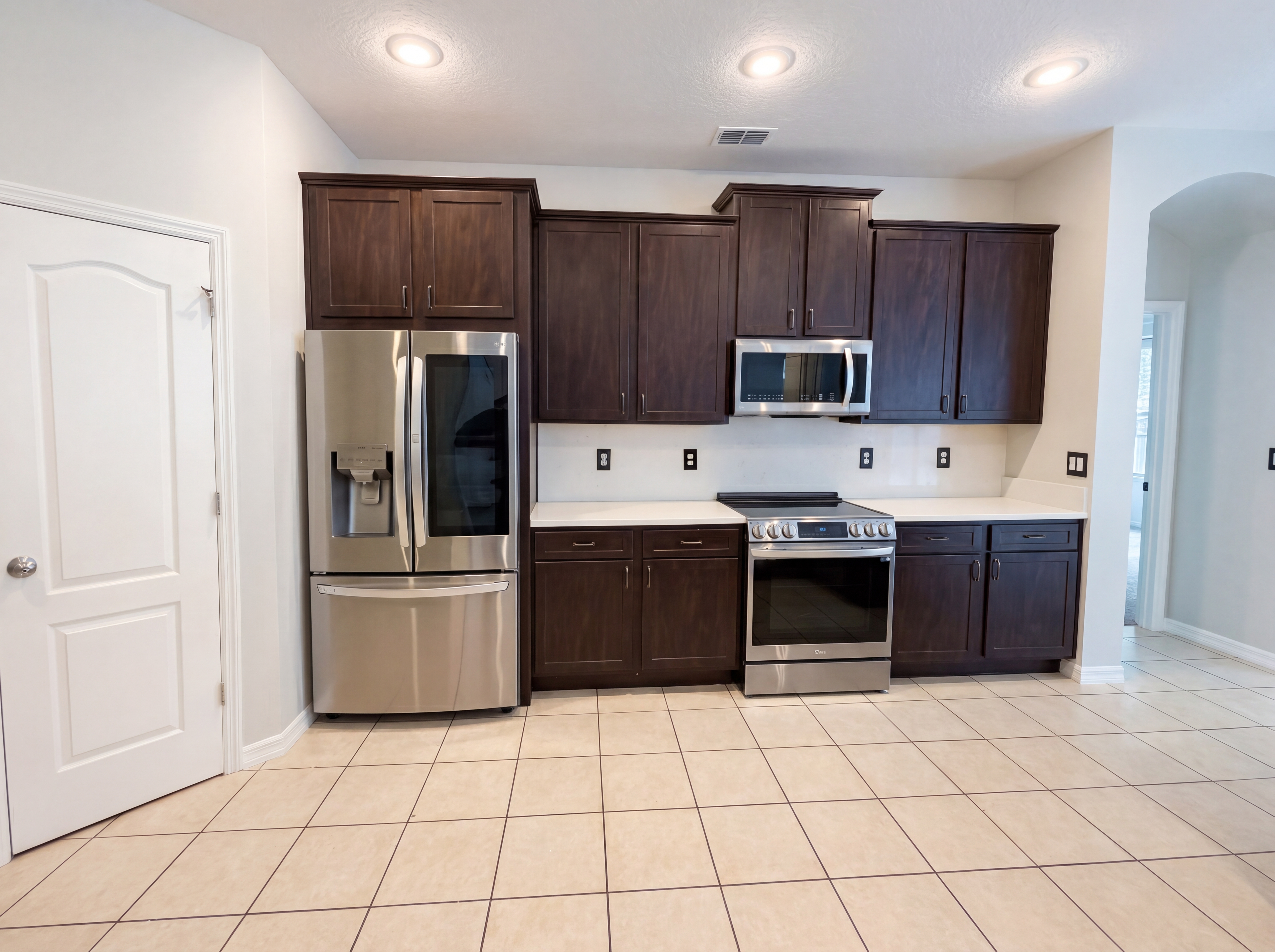 Photo 2 of 29 of 619 Errol Pkwy, Apopka, FL