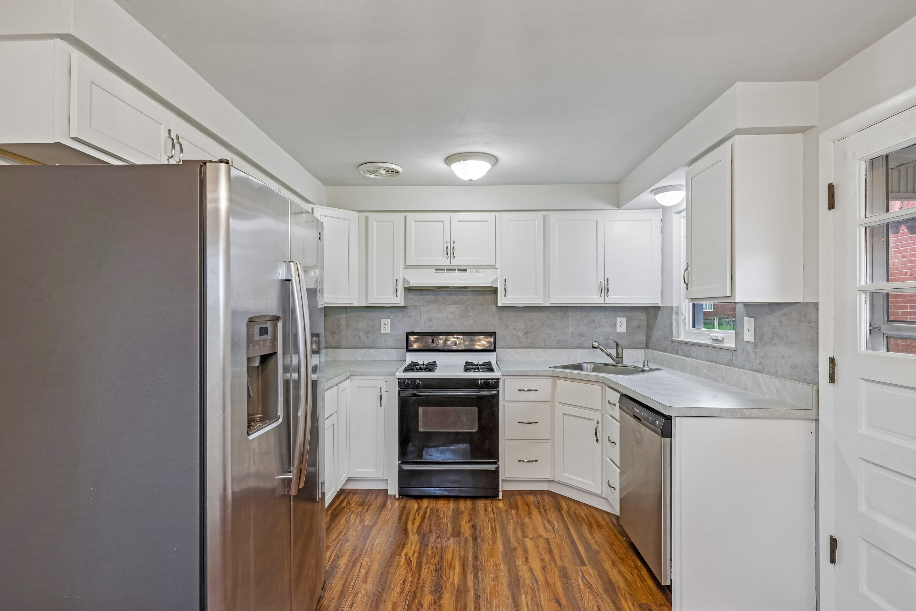 Photo 27 of 47 of 3207 Garbett St, McKeesport, PA