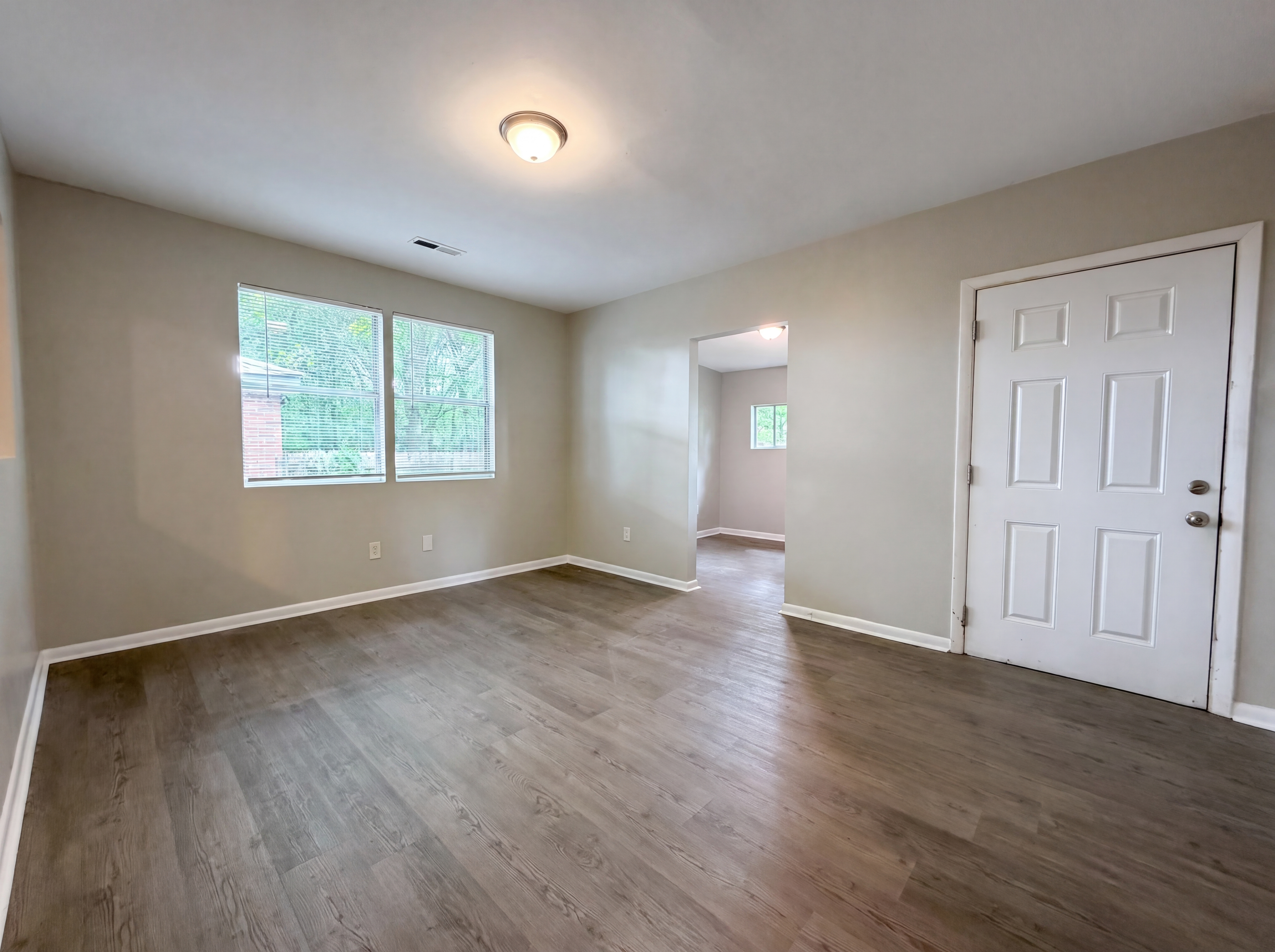 Photo 7 of 21 of 206 Highway Ave, Birmingham, AL