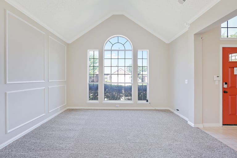 Photo 7 of 33 - 1616 Corvallis Trl, Arlington, TX 76006