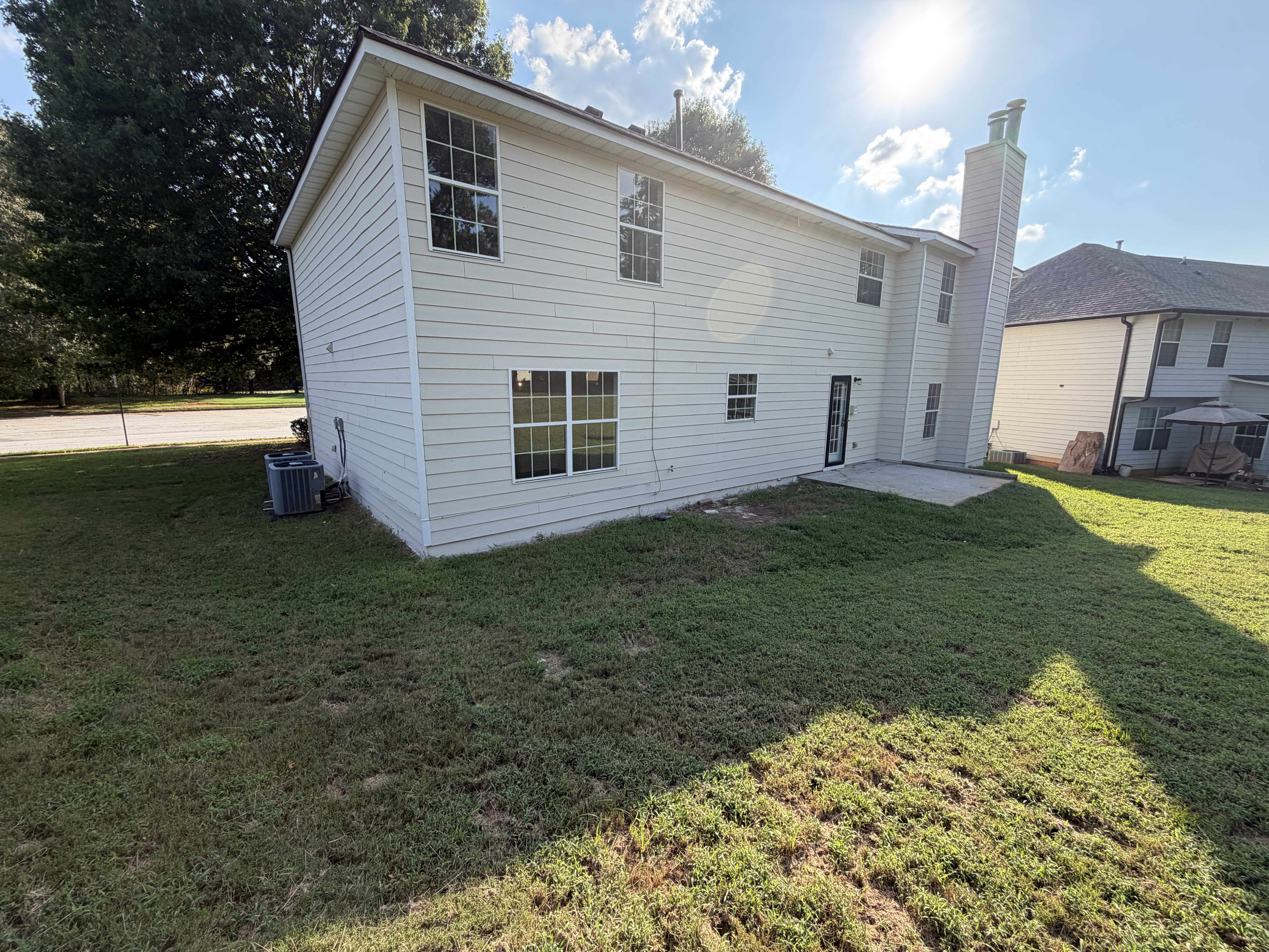 Photo 5 of 26 of 7425 Bodnant Dr, Fairburn, GA