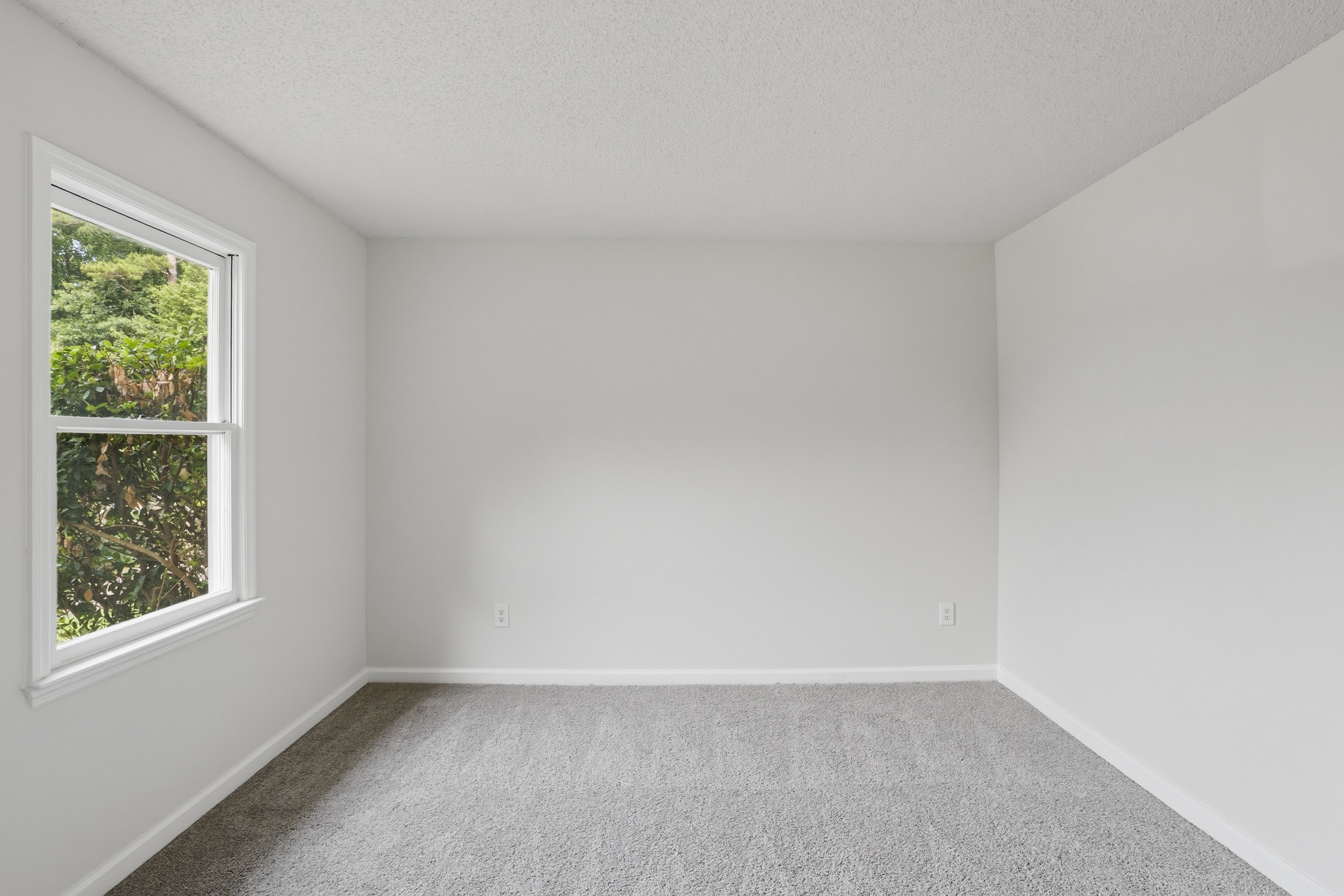 Photo 17 of 32 of 3318 Maison Ct, Lithonia, GA