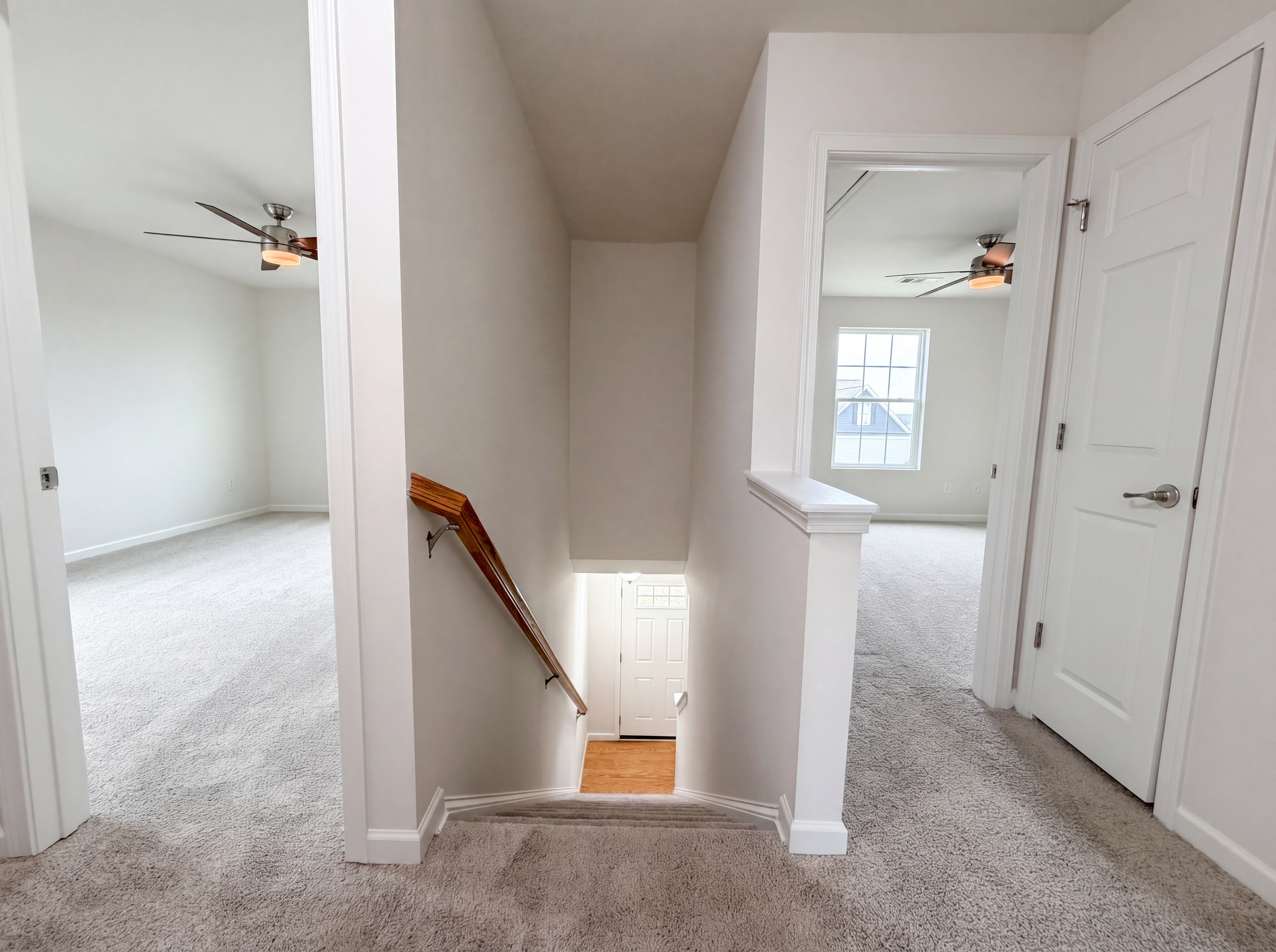 Photo 14 of 18 of 729 Maylene Dr, Madison, TN