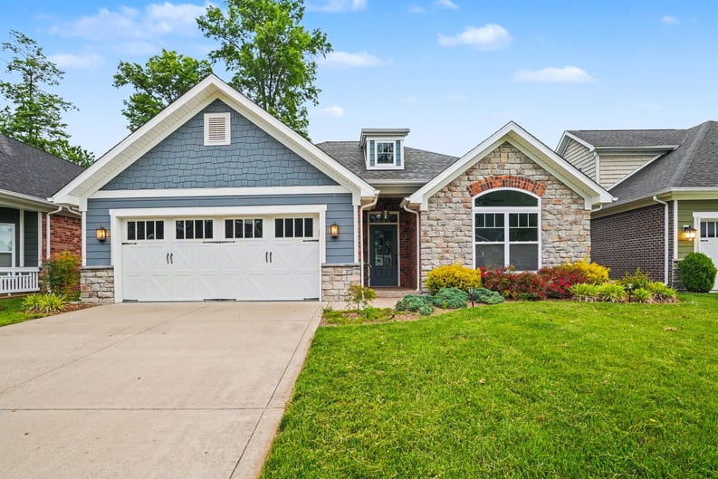 Property photo 1 of 1612 Pine Valley Way