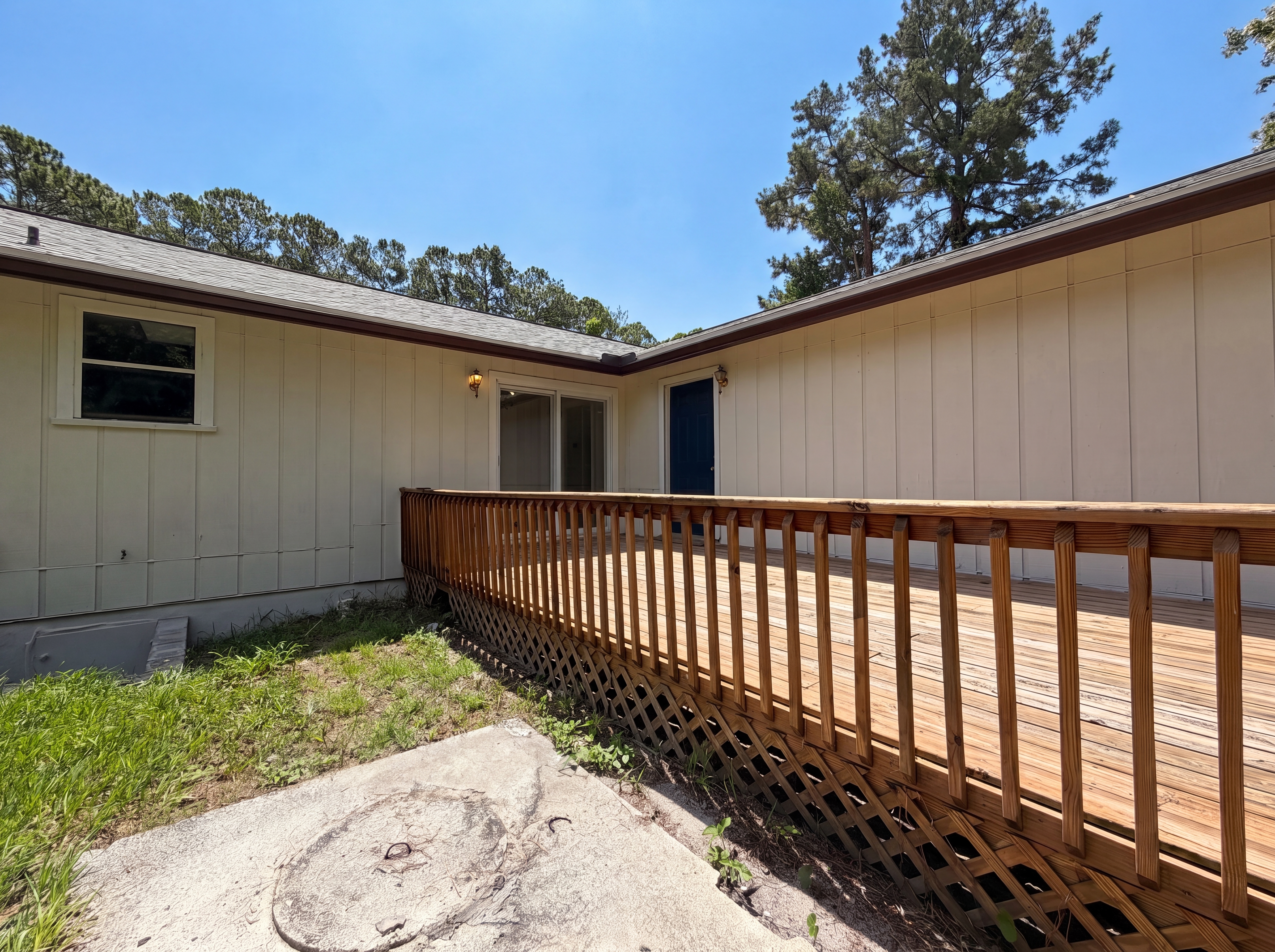 Photo 16 of 17 of 8510 McNeill Rd, Jacksonville, FL