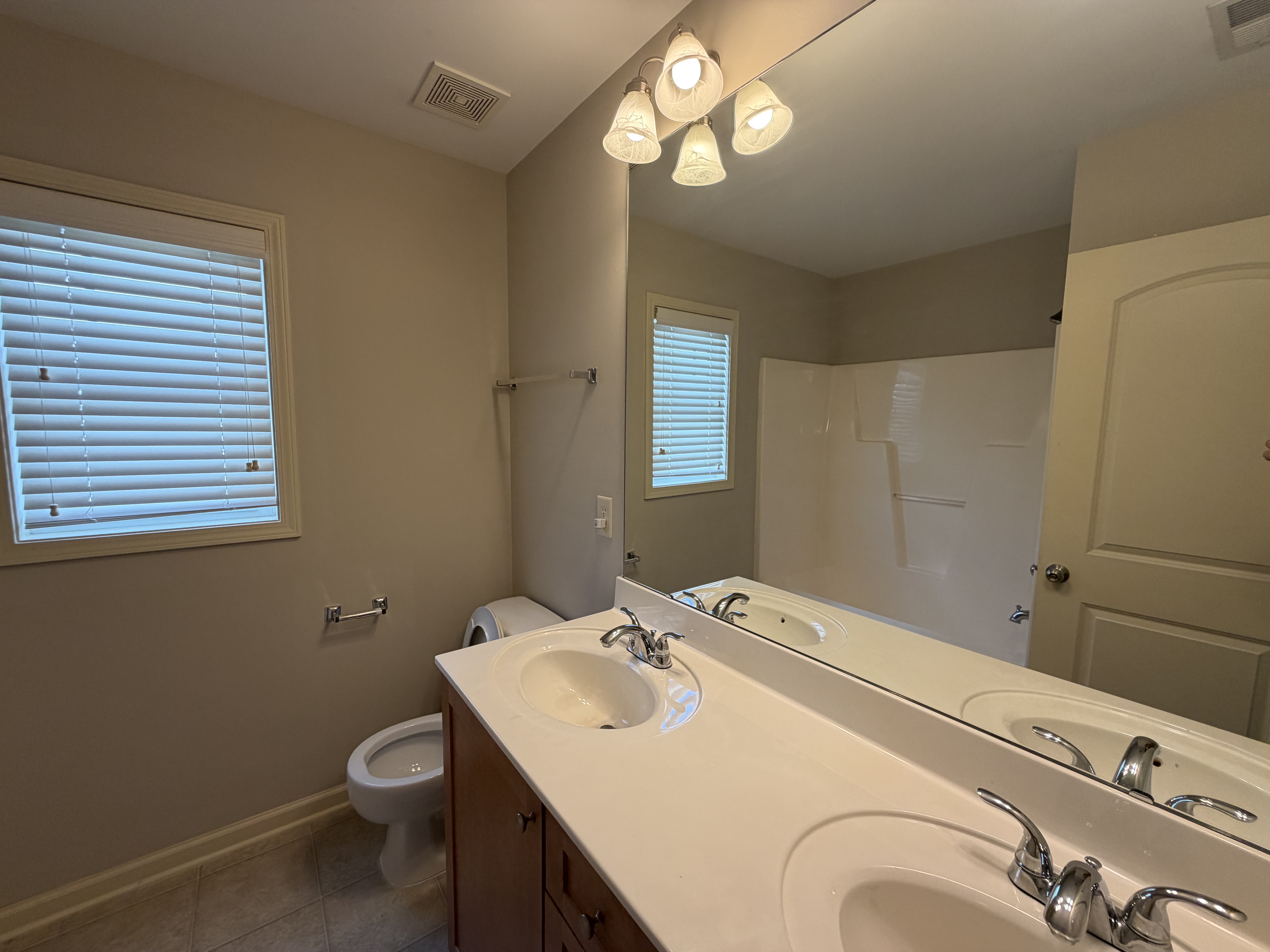 Photo 11 of 17 of 4143 White Kestrel Dr, Raleigh, NC