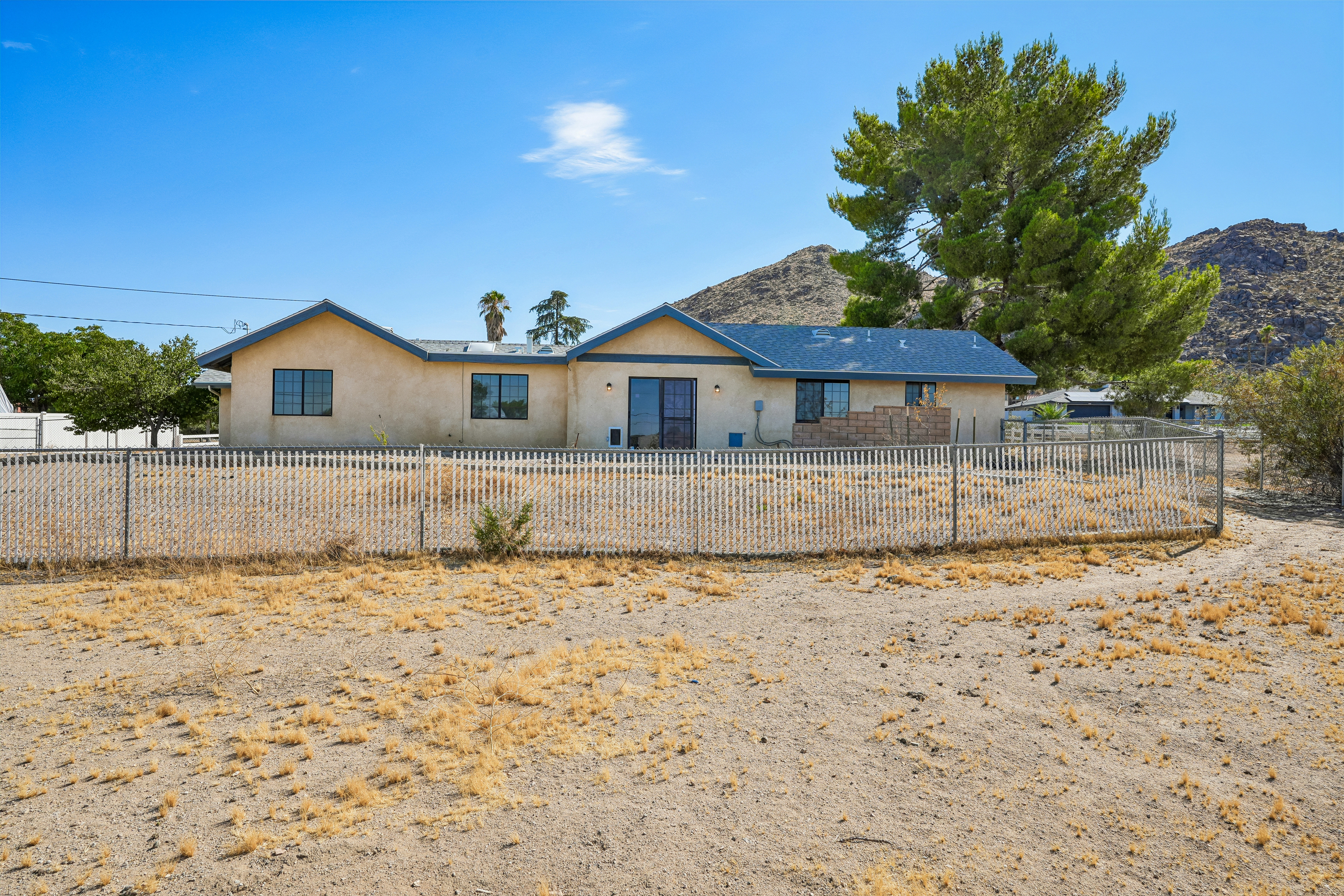 Photo 72 of 74 of 15852 Mandan Rd, Apple Valley, CA