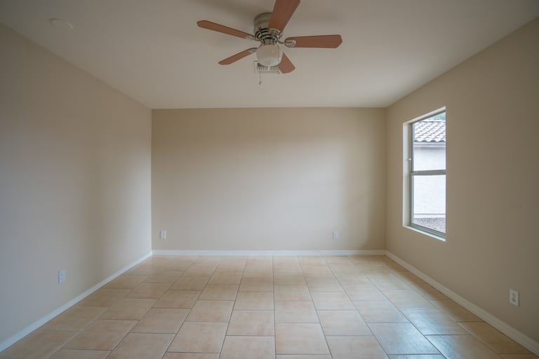 Photo 3 of 27 - 14464 N 158th Ln, Surprise, AZ 85379