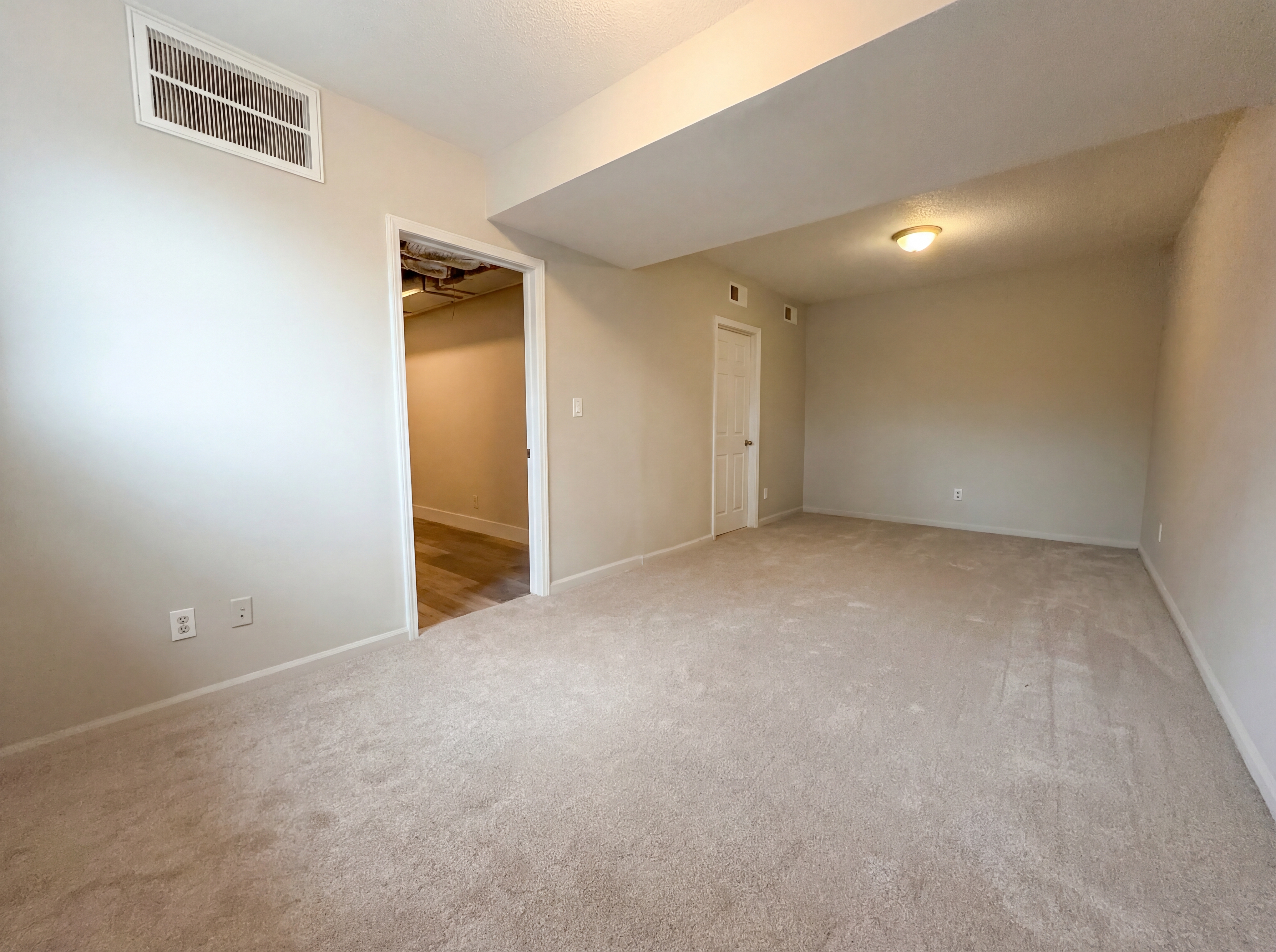 Photo 7 of 18 of 225 Ash Cir, Trussville, AL