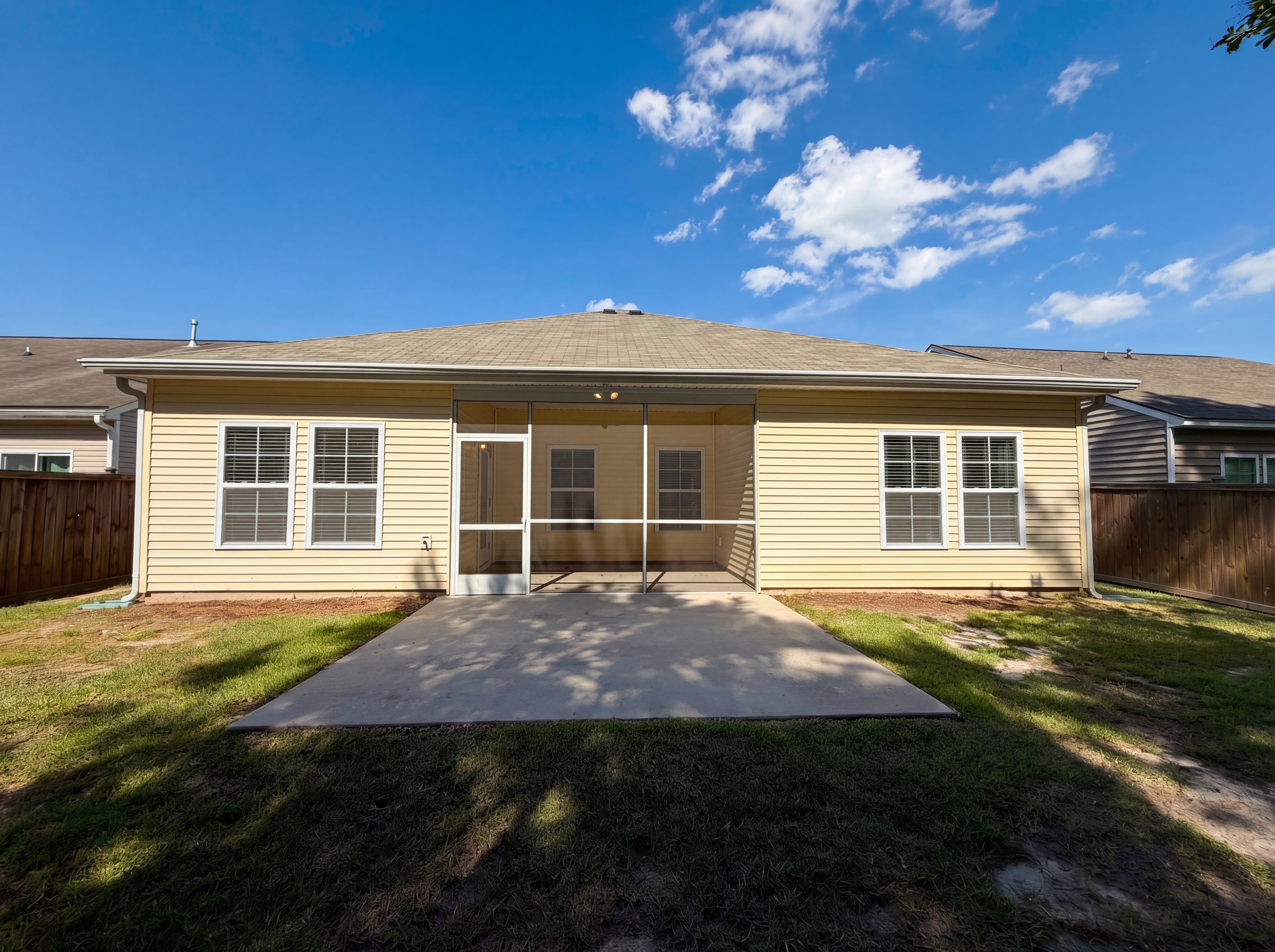 Photo 5 of 20 of 537 Nandina Dr, Goose Creek, SC