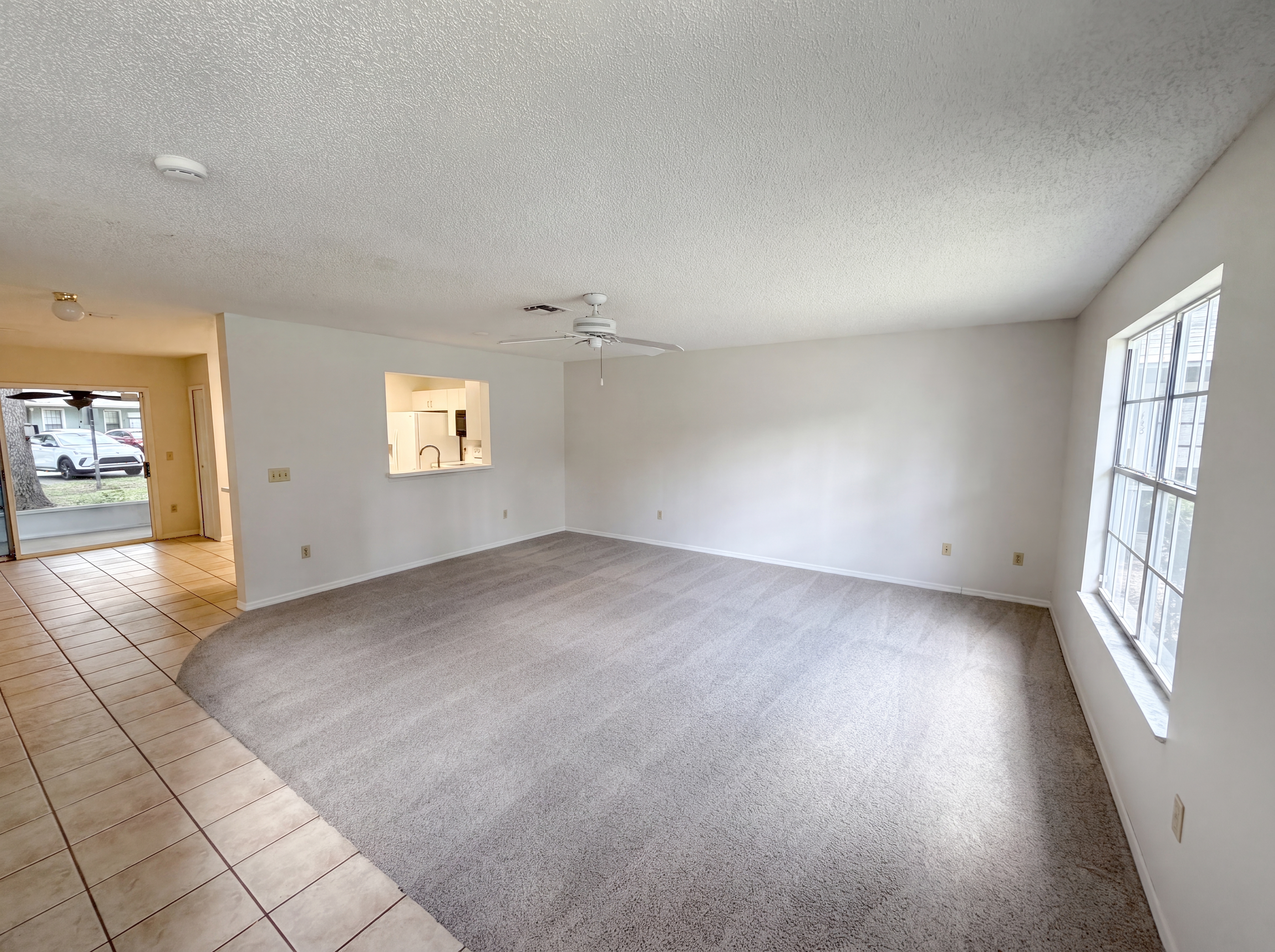 Photo 3 of 24 of 5955 Calais Way, Orlando, FL