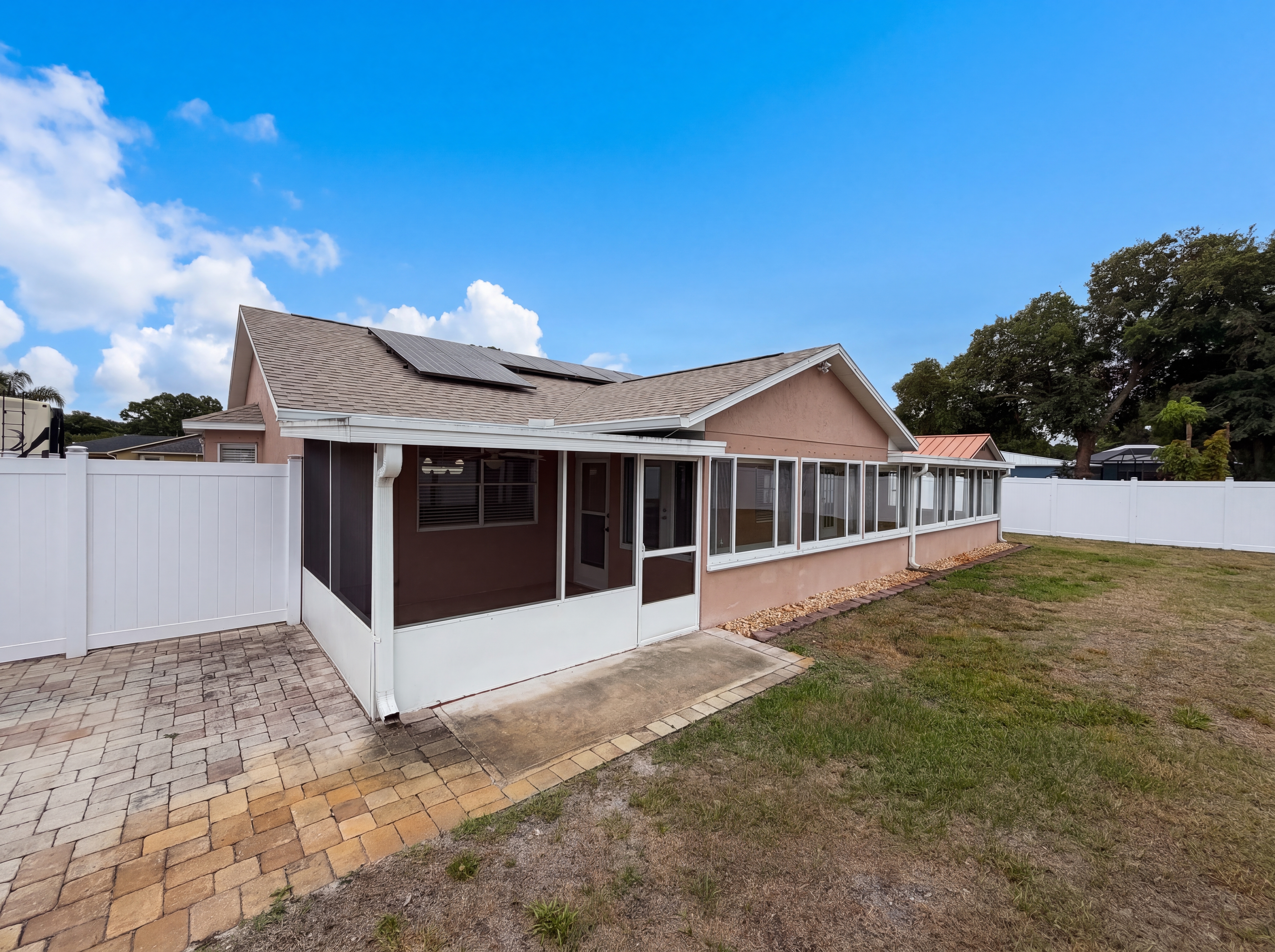 Photo 5 of 28 of 4614 Zoltan Dr, Titusville, FL